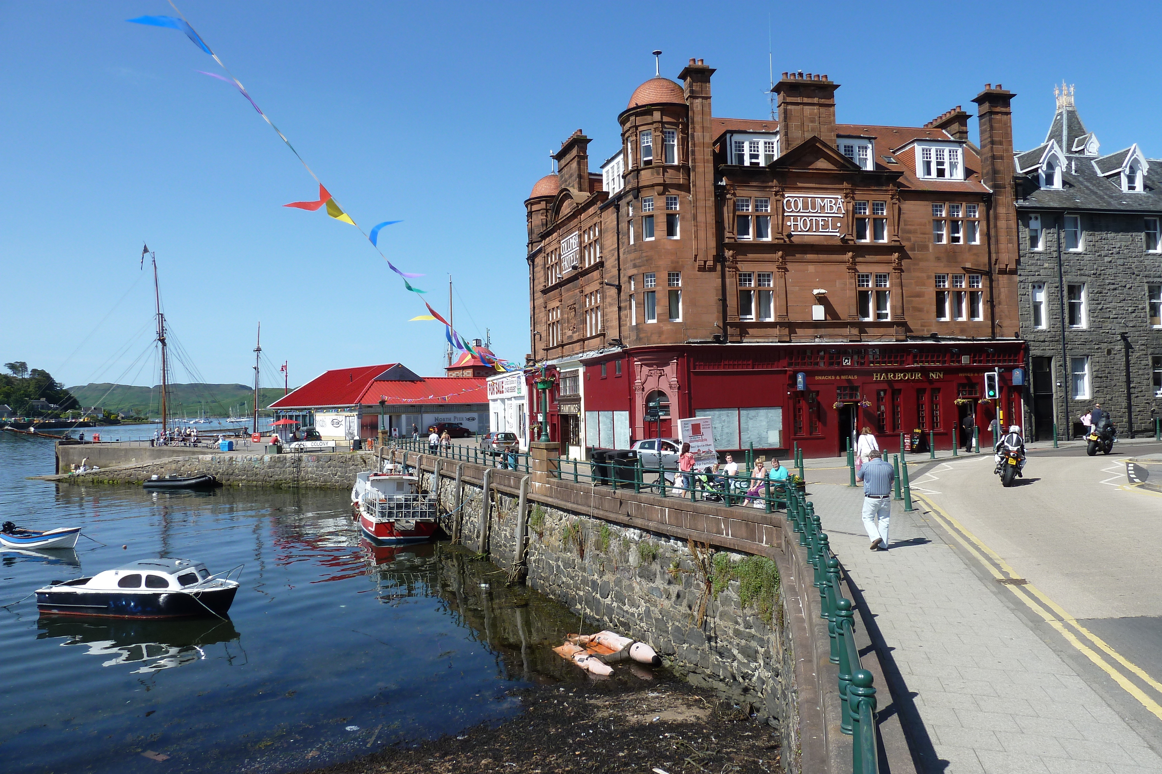 Picture United Kingdom Scotland Oban 2011-07 30 - Discovery Oban