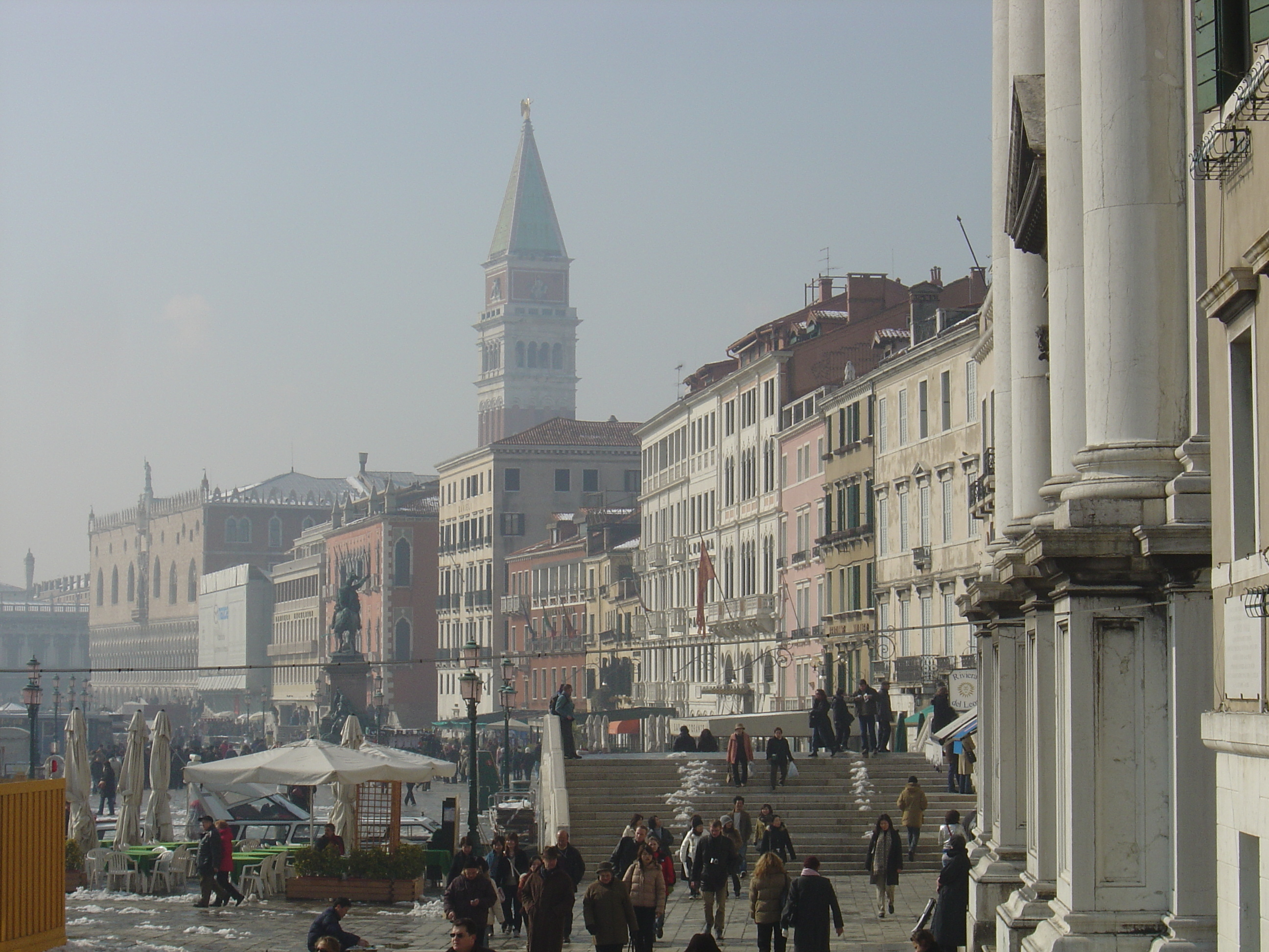 Picture Italy Venice 2005-03 130 - History Venice