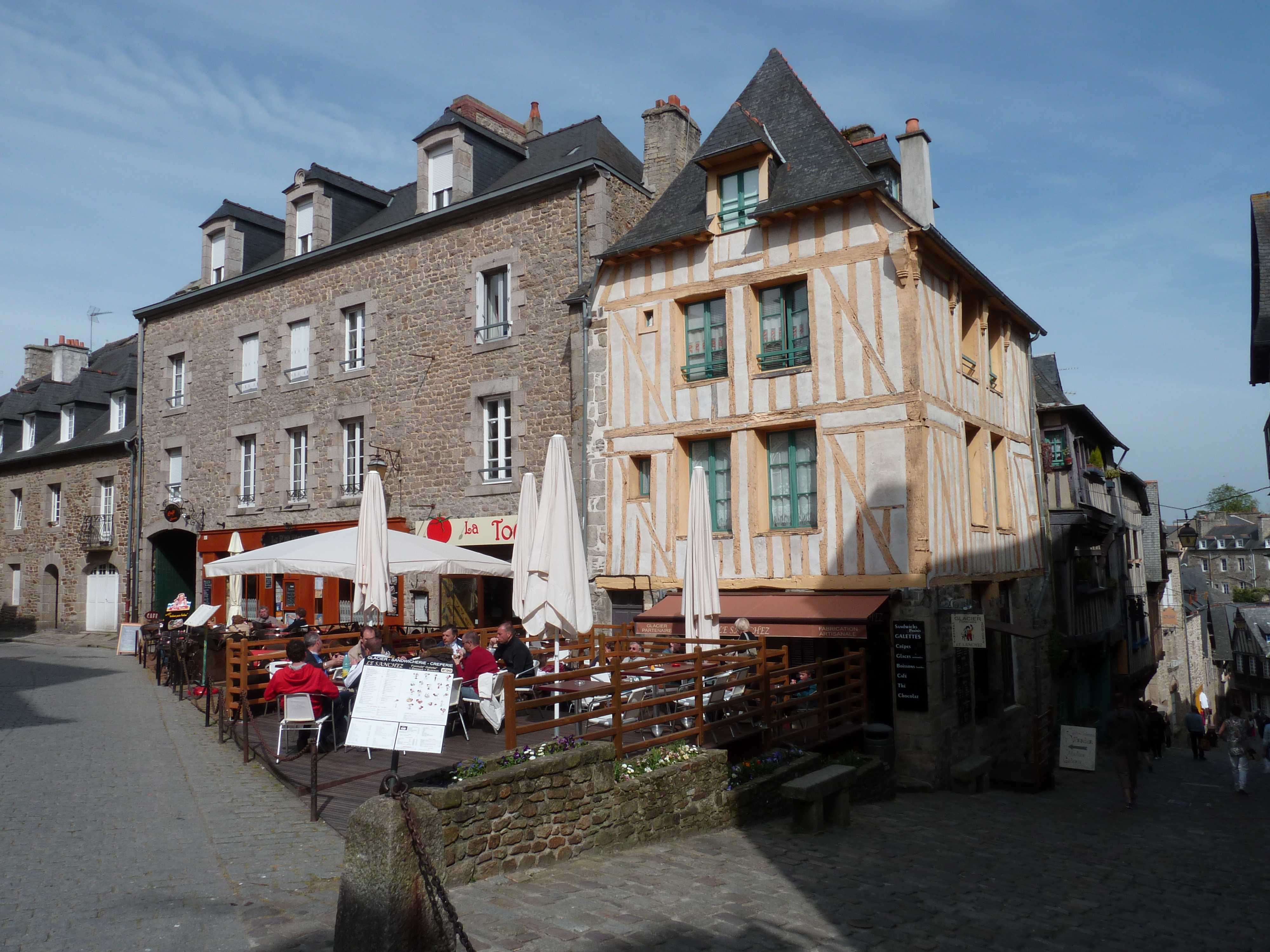 Picture France Dinan 2010-04 172 - Recreation Dinan