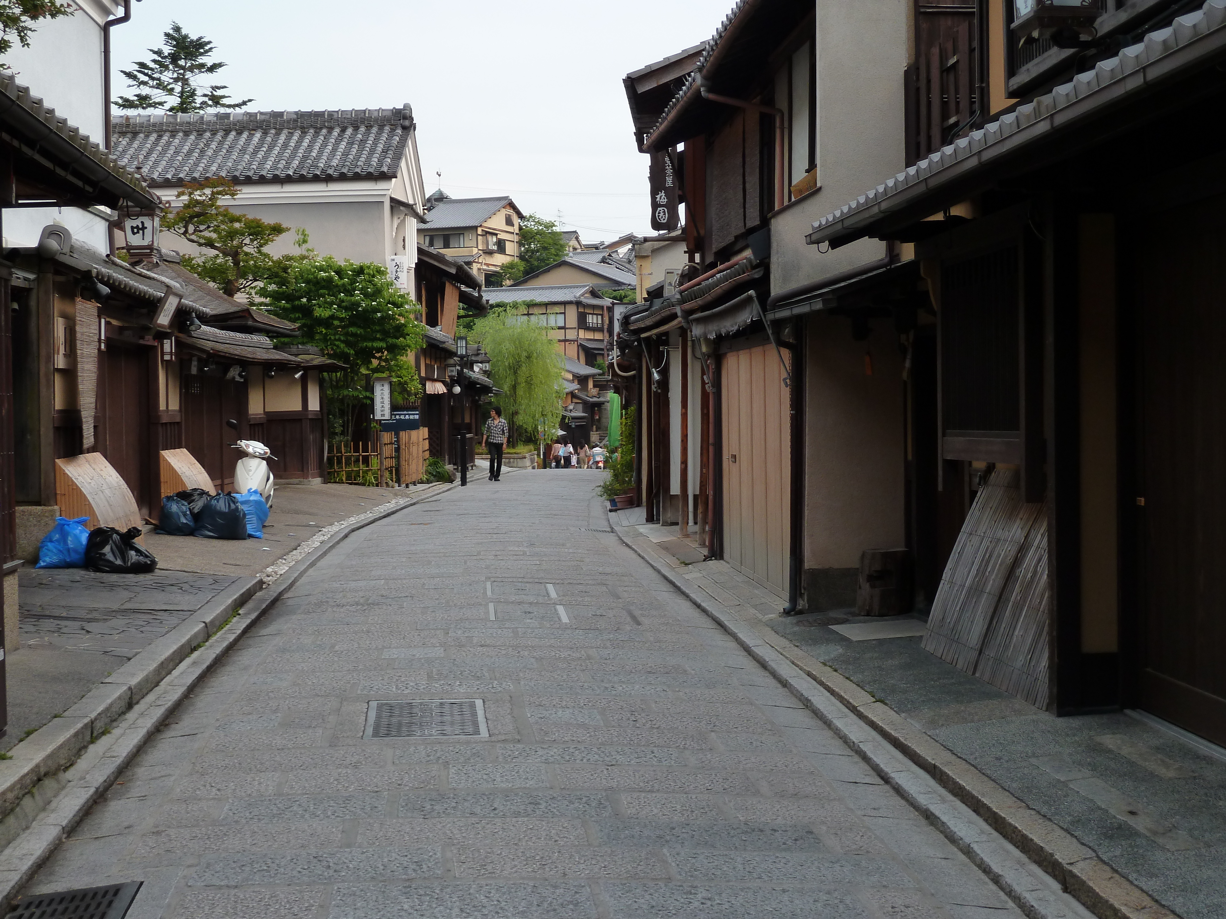 Picture Japan Kyoto Sannenzaka 2010-06 8 - Tour Sannenzaka