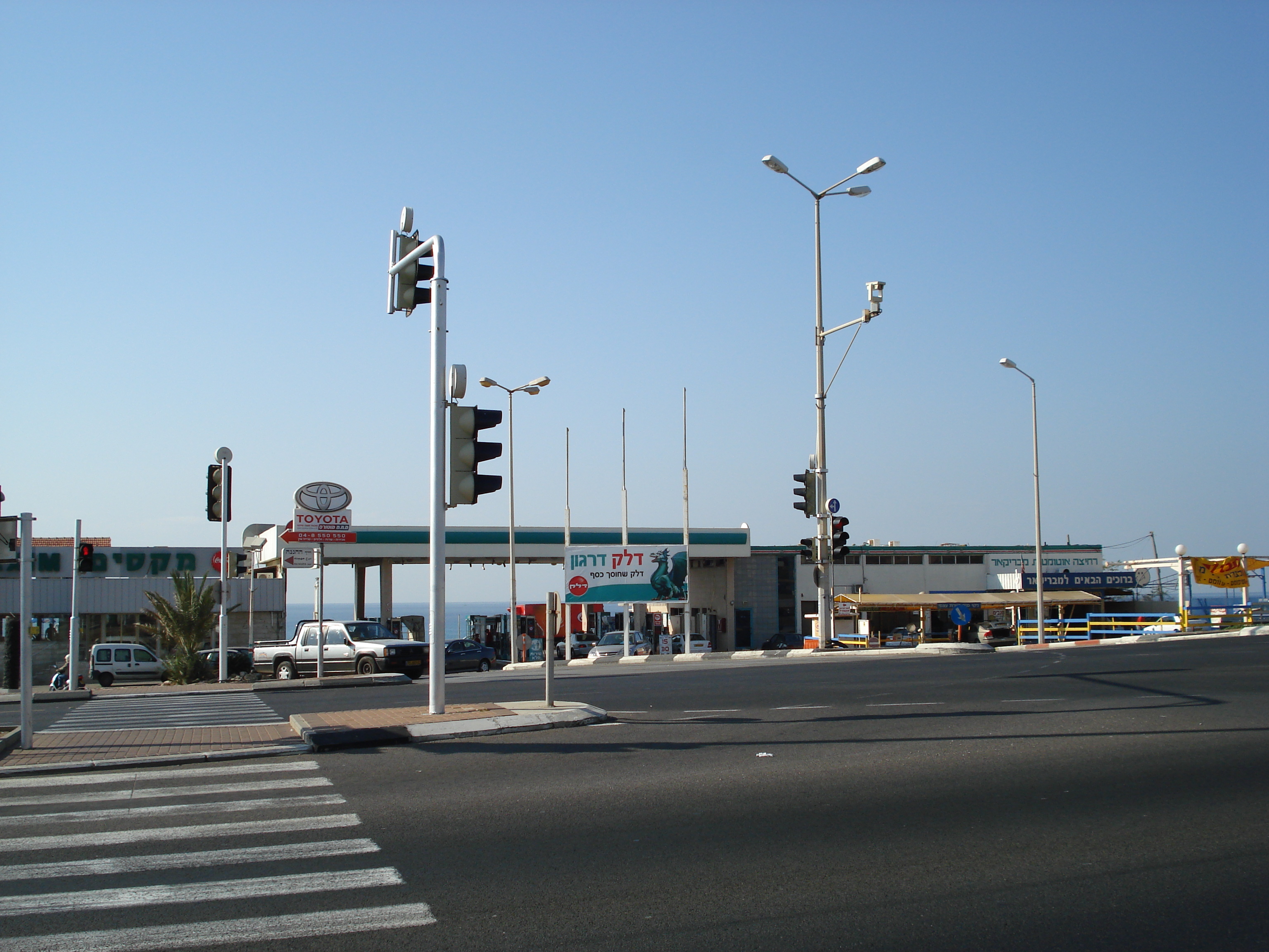 Picture Israel Haifa Carmel 2006-12 34 - Journey Carmel