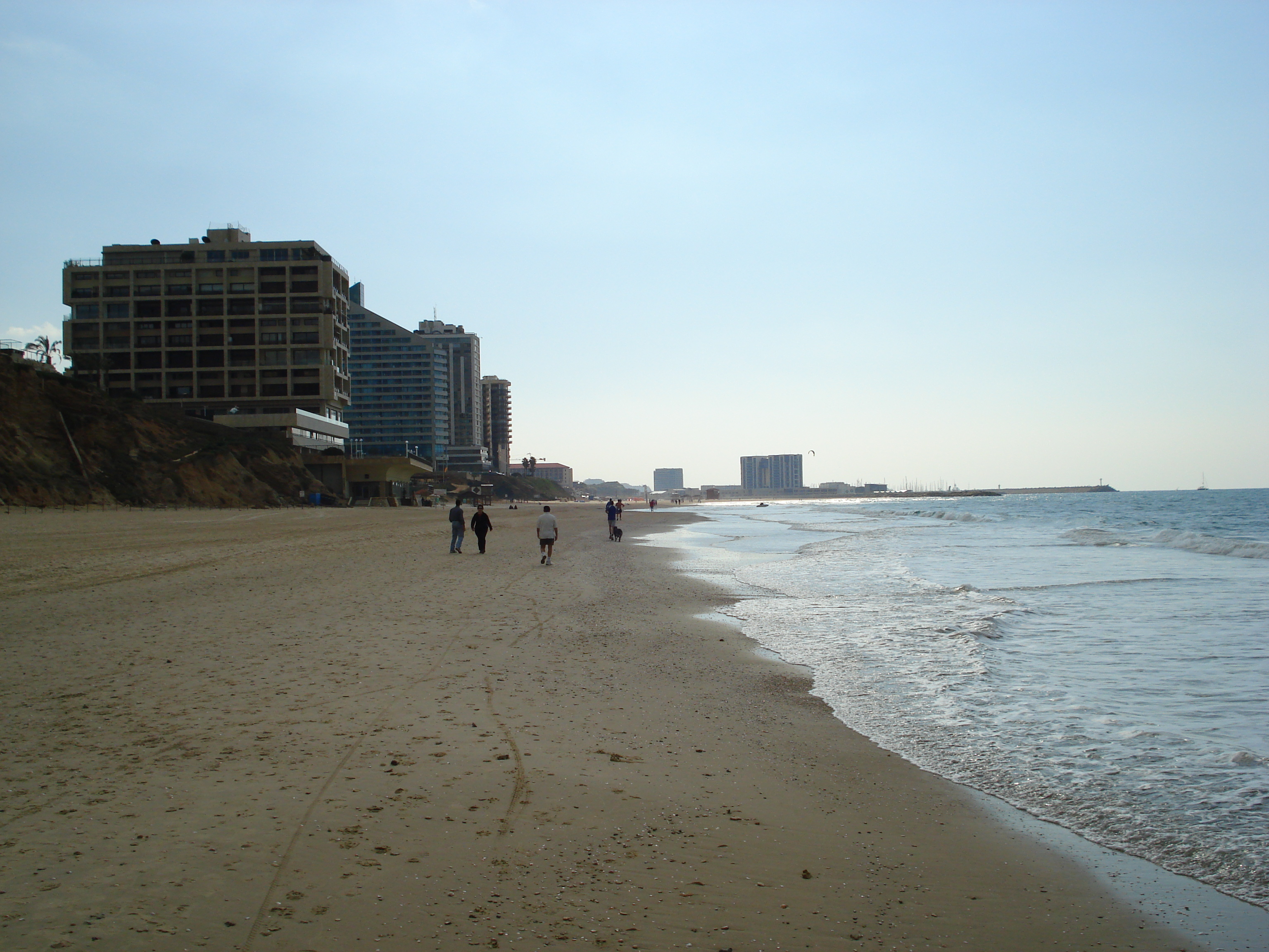 Picture Israel Herzliya 2006-12 60 - Around Herzliya