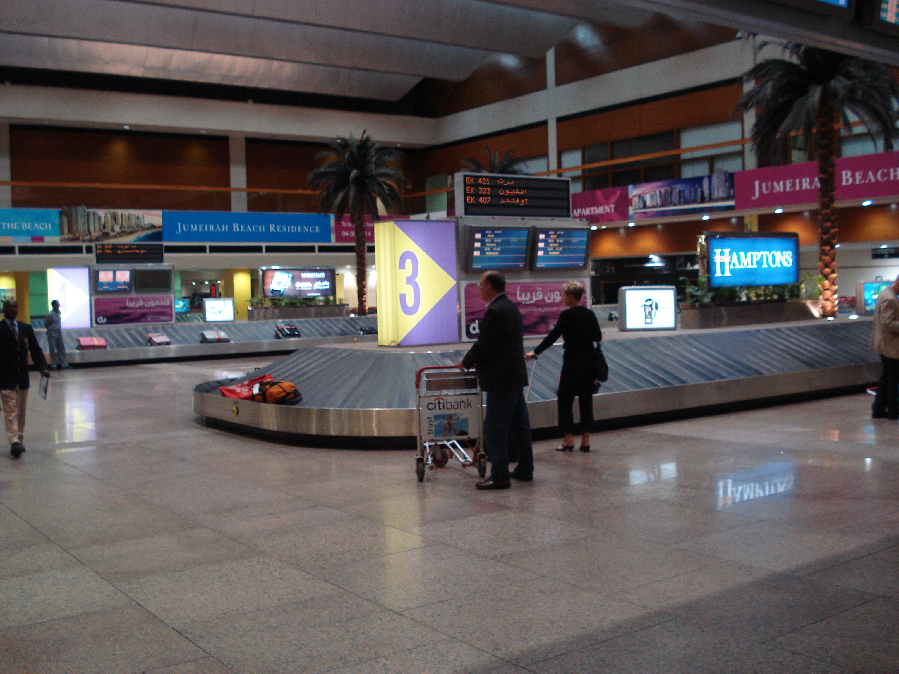 Picture United Arab Emirates Dubai Airport 2007-03 4 - Tour Airport