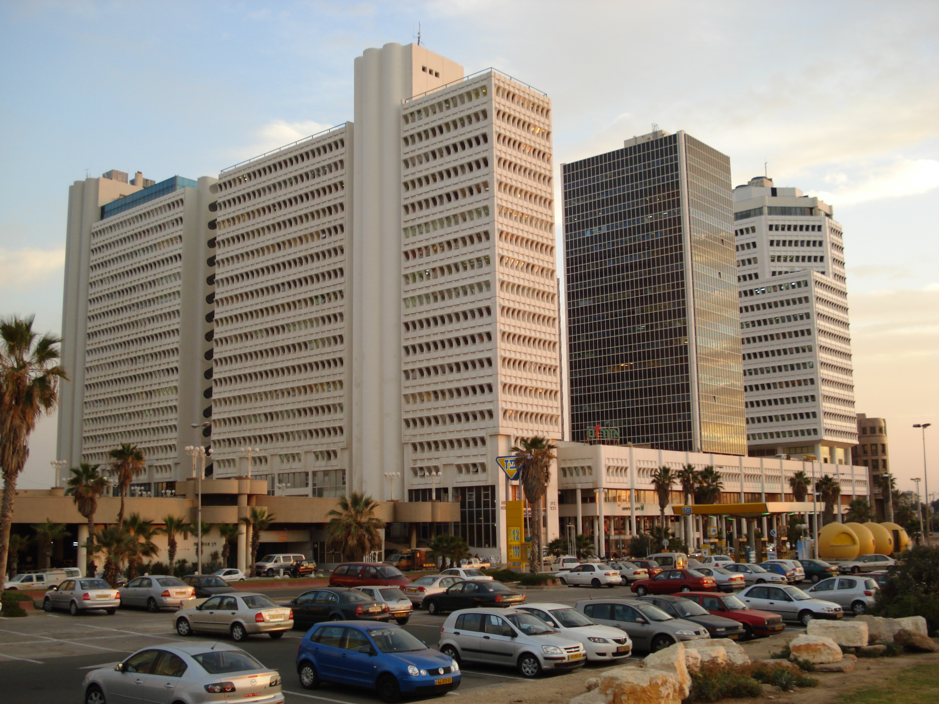 Picture Israel Tel Aviv Tel Aviv Sea Shore 2006-12 77 - Tours Tel Aviv Sea Shore