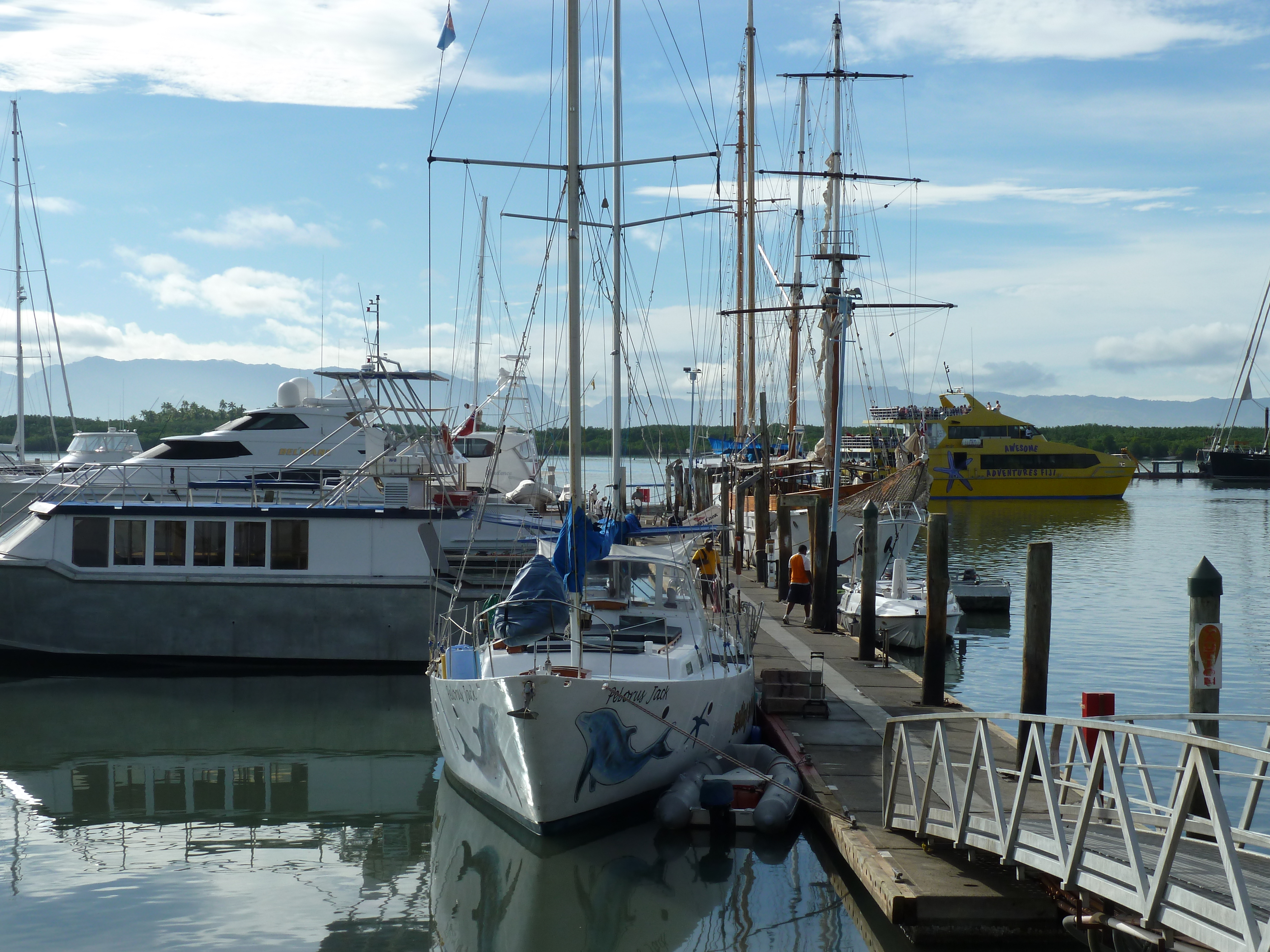 Picture Fiji Port Denarau 2010-05 87 - Discovery Port Denarau