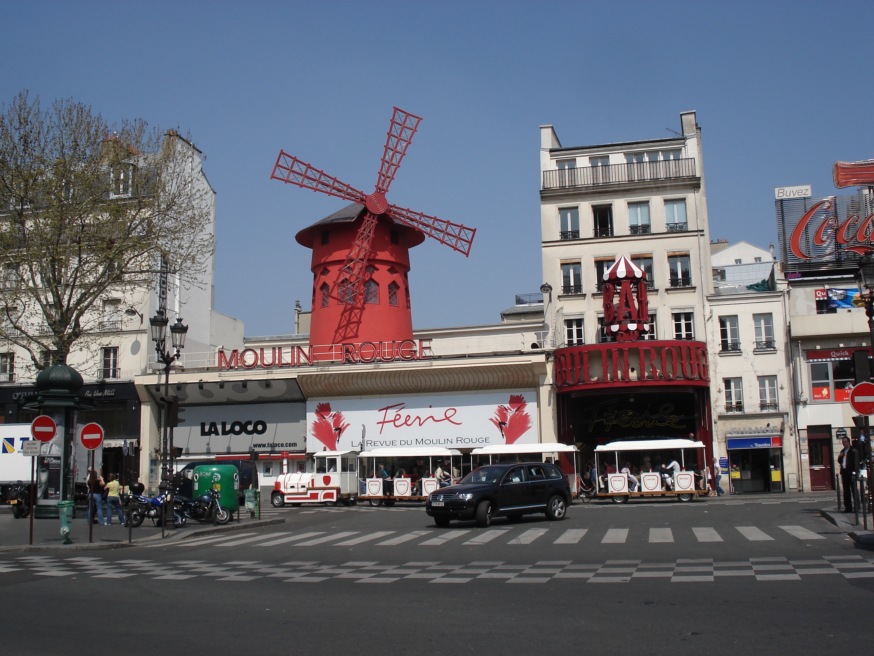 Picture France Paris 9th Arrondissement 2006-04 14 - Around 9th Arrondissement