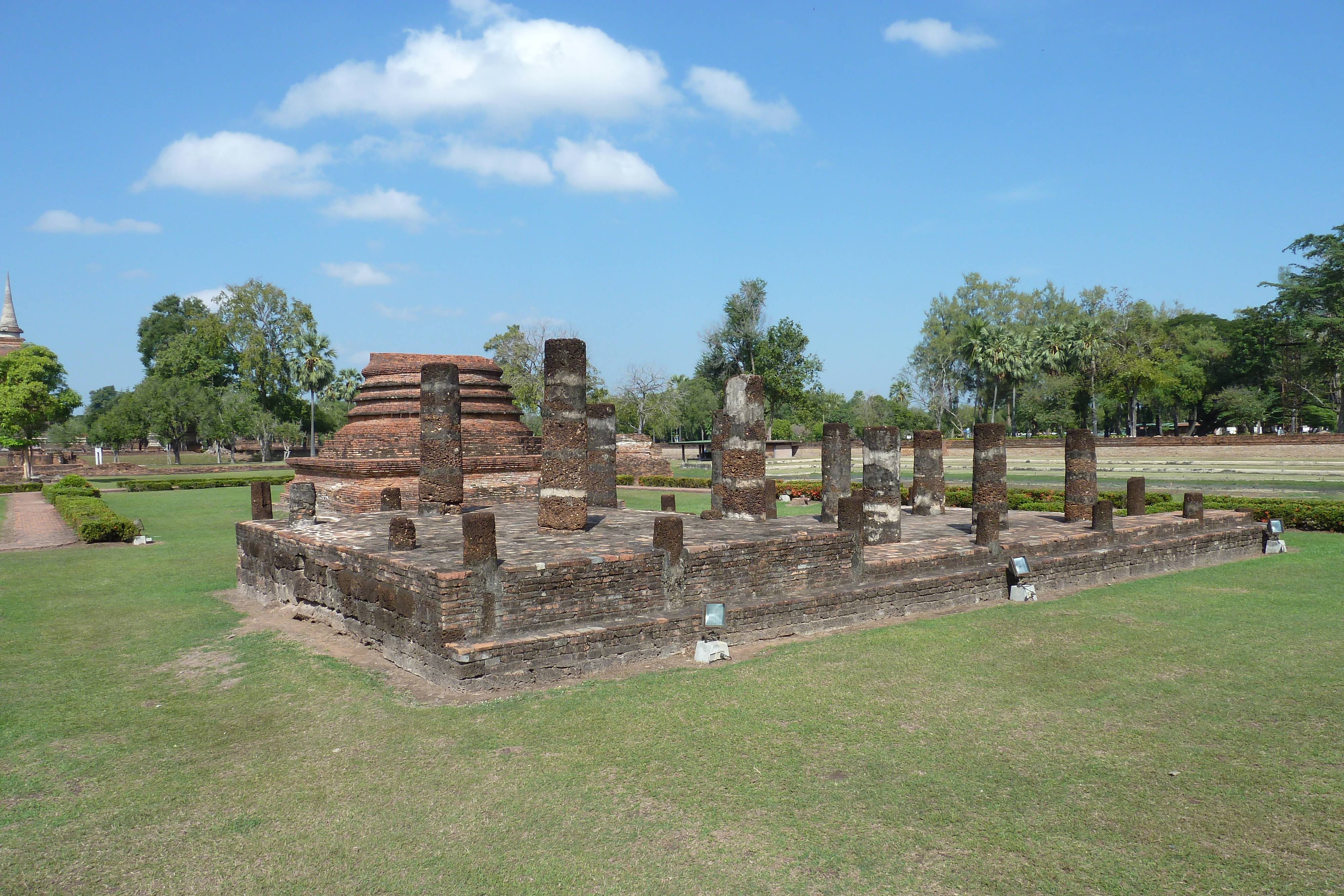 Picture Thailand Sukhothai 2010-12 1 - Tour Sukhothai