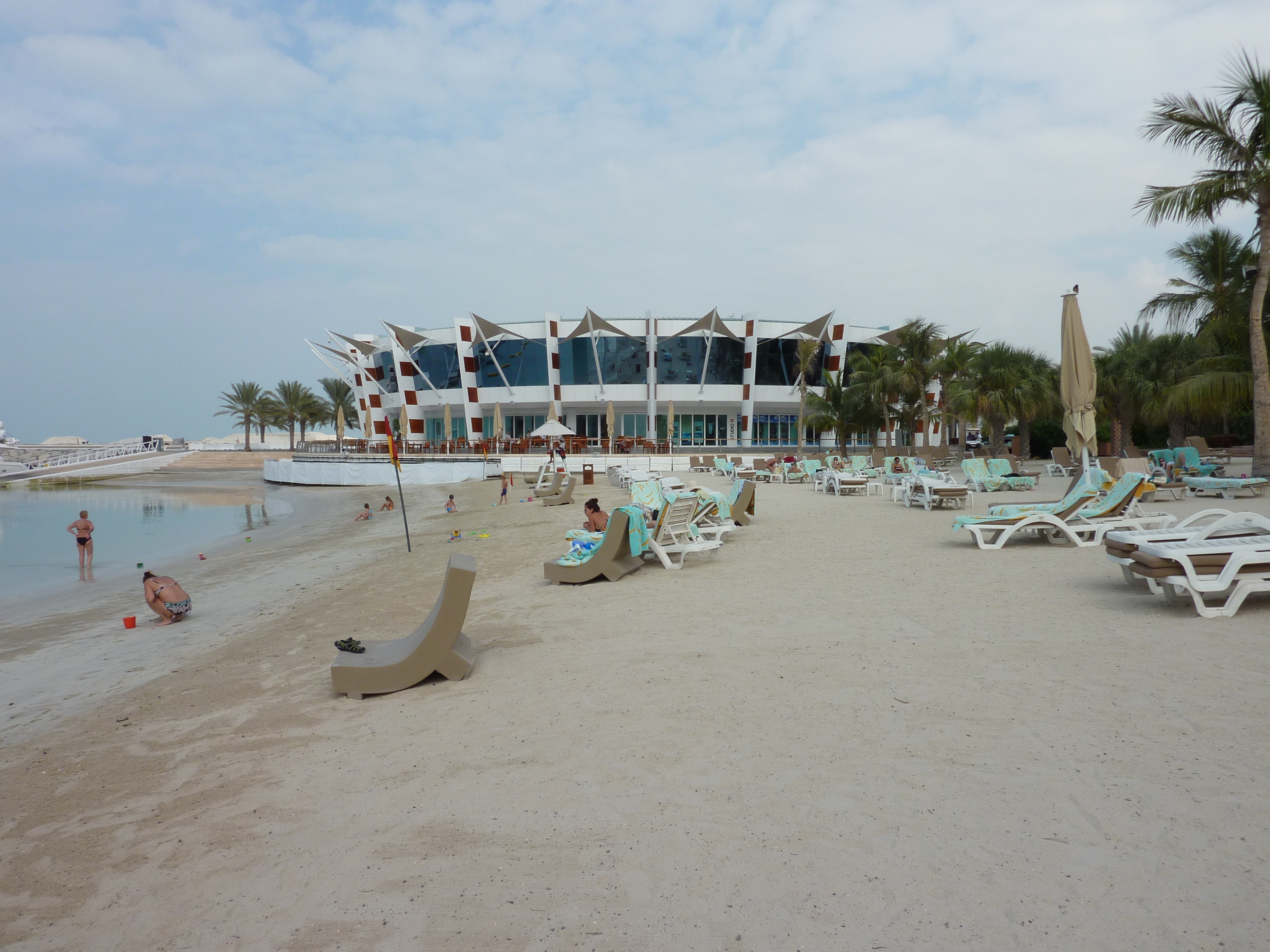 Picture United Arab Emirates Dubai Jumeirah Beach Hotel 2009-12 3 - History Jumeirah Beach Hotel