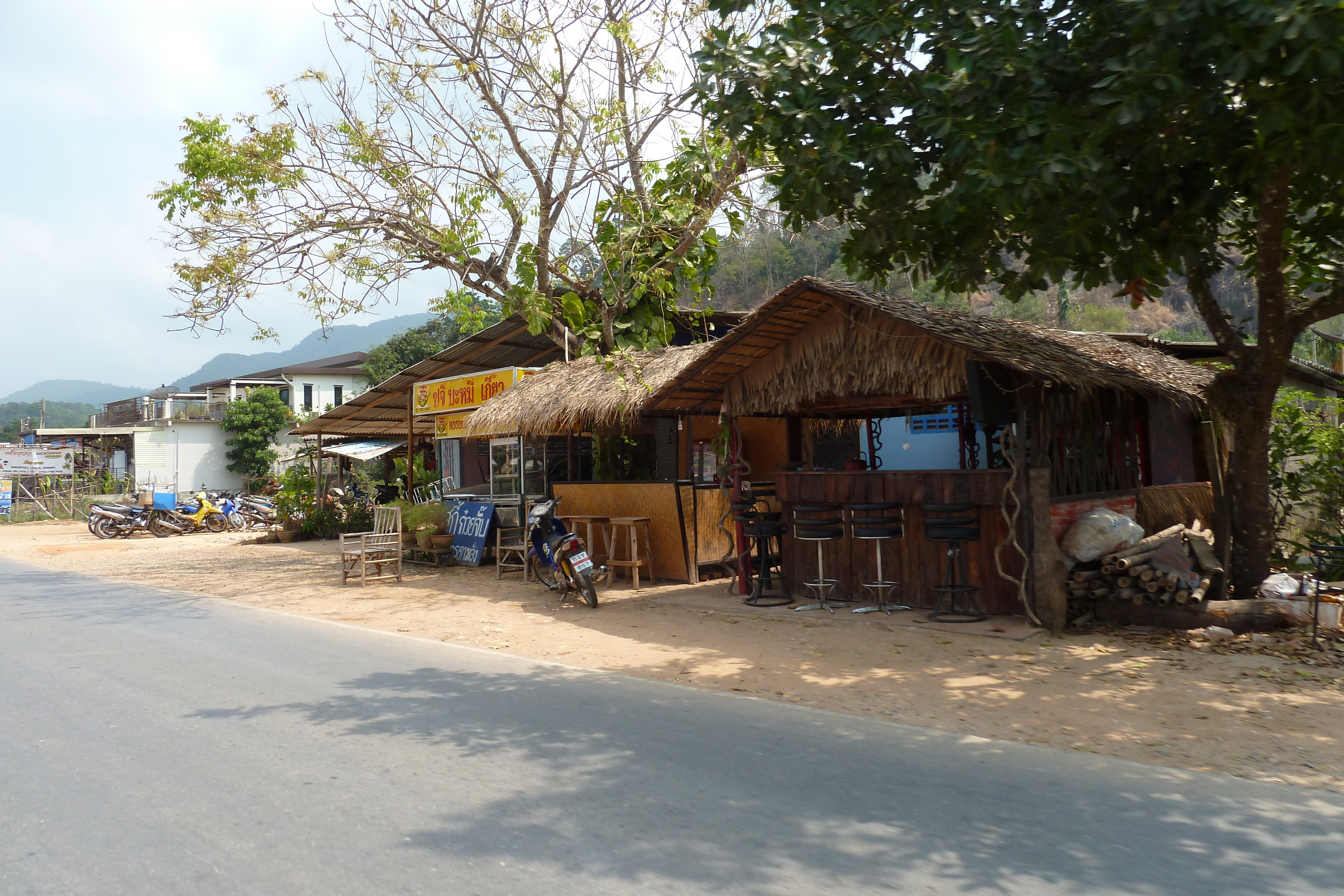 Picture Thailand Ko Chang Island road 2011-02 30 - History Island road