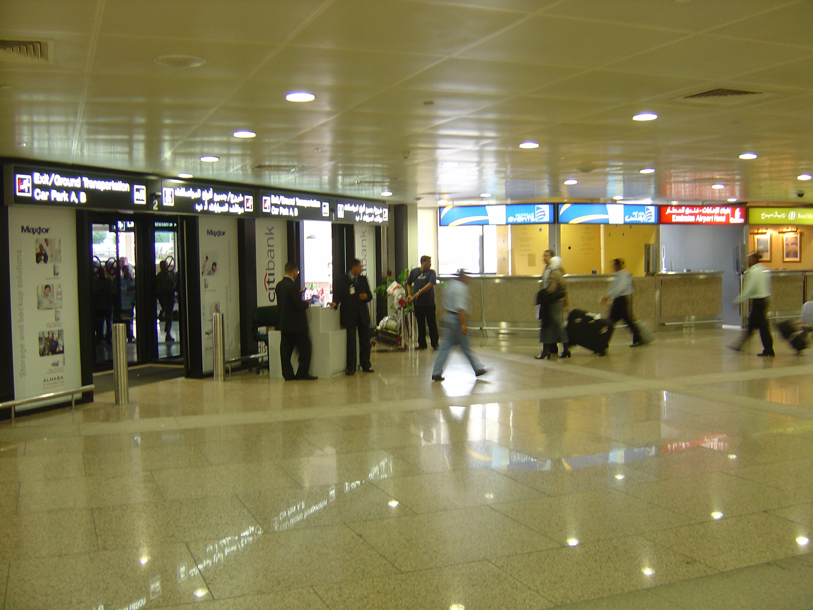 Picture United Arab Emirates Dubai Airport 2005-11 2 - History Airport