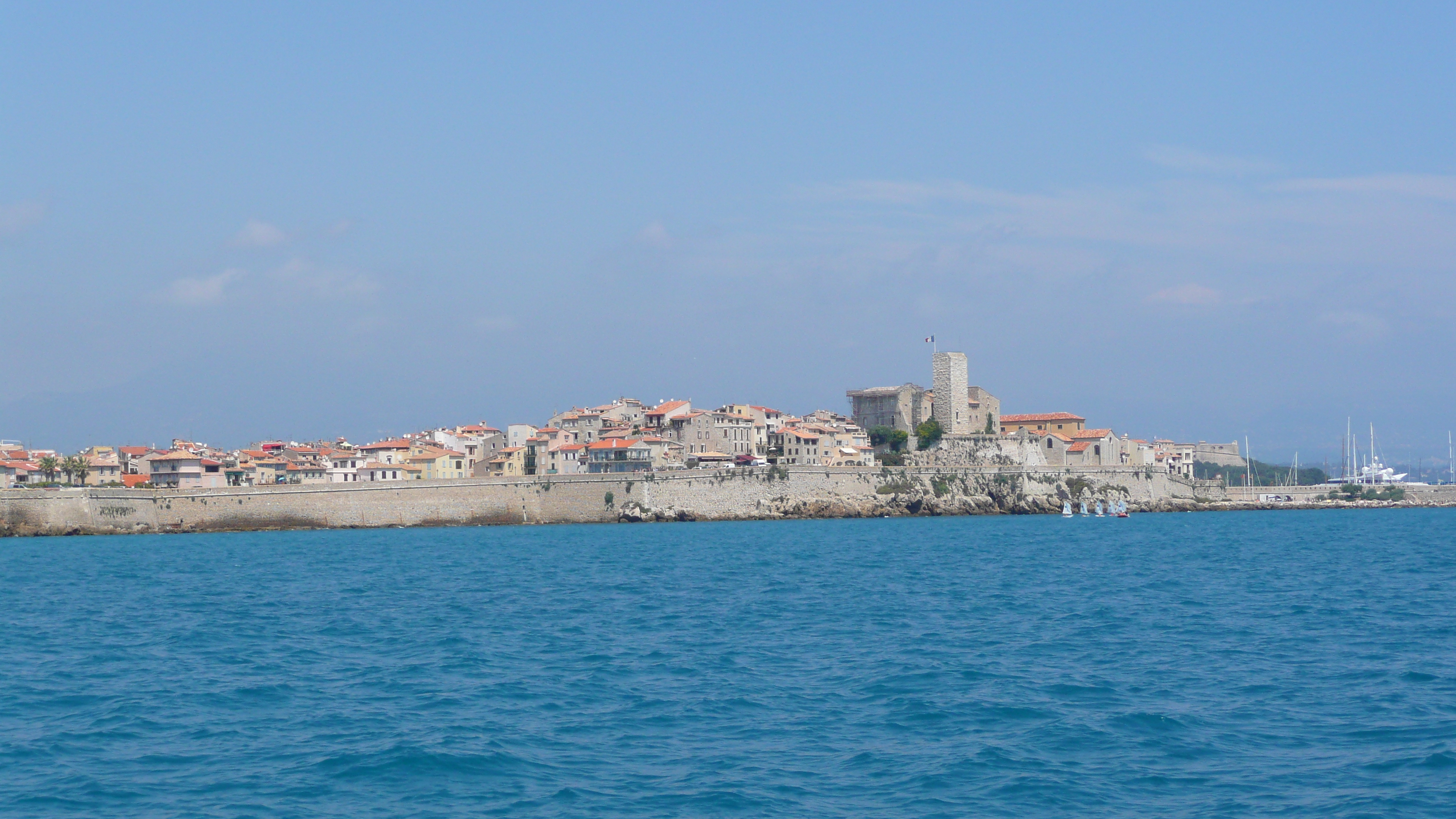 Picture France Antibes 2007-07 7 - Center Antibes