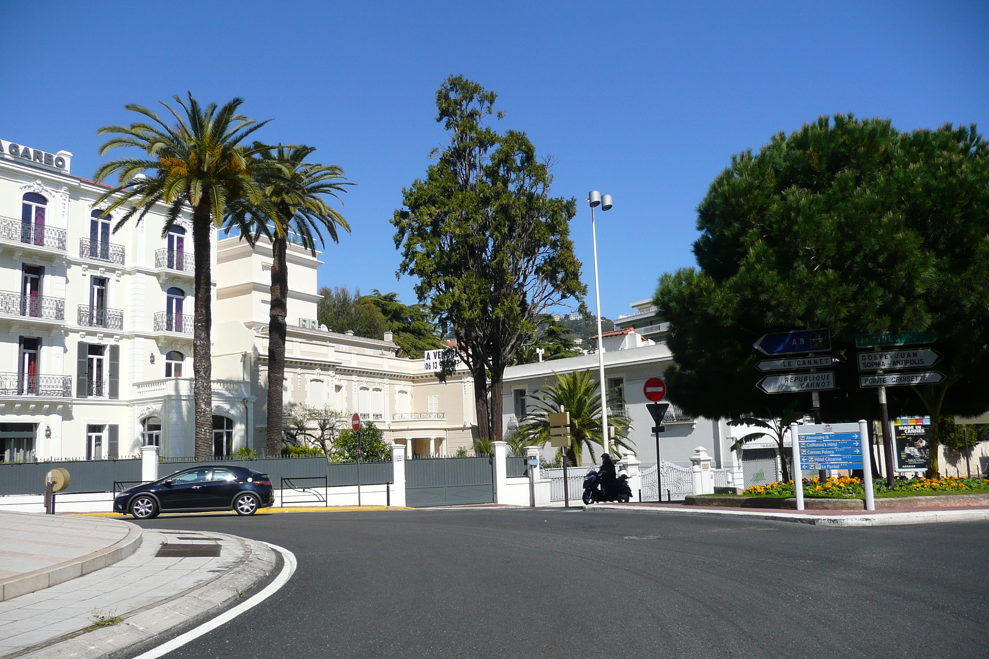 Picture France Cannes Boulevard du Ferrage 2008-03 3 - History Boulevard du Ferrage