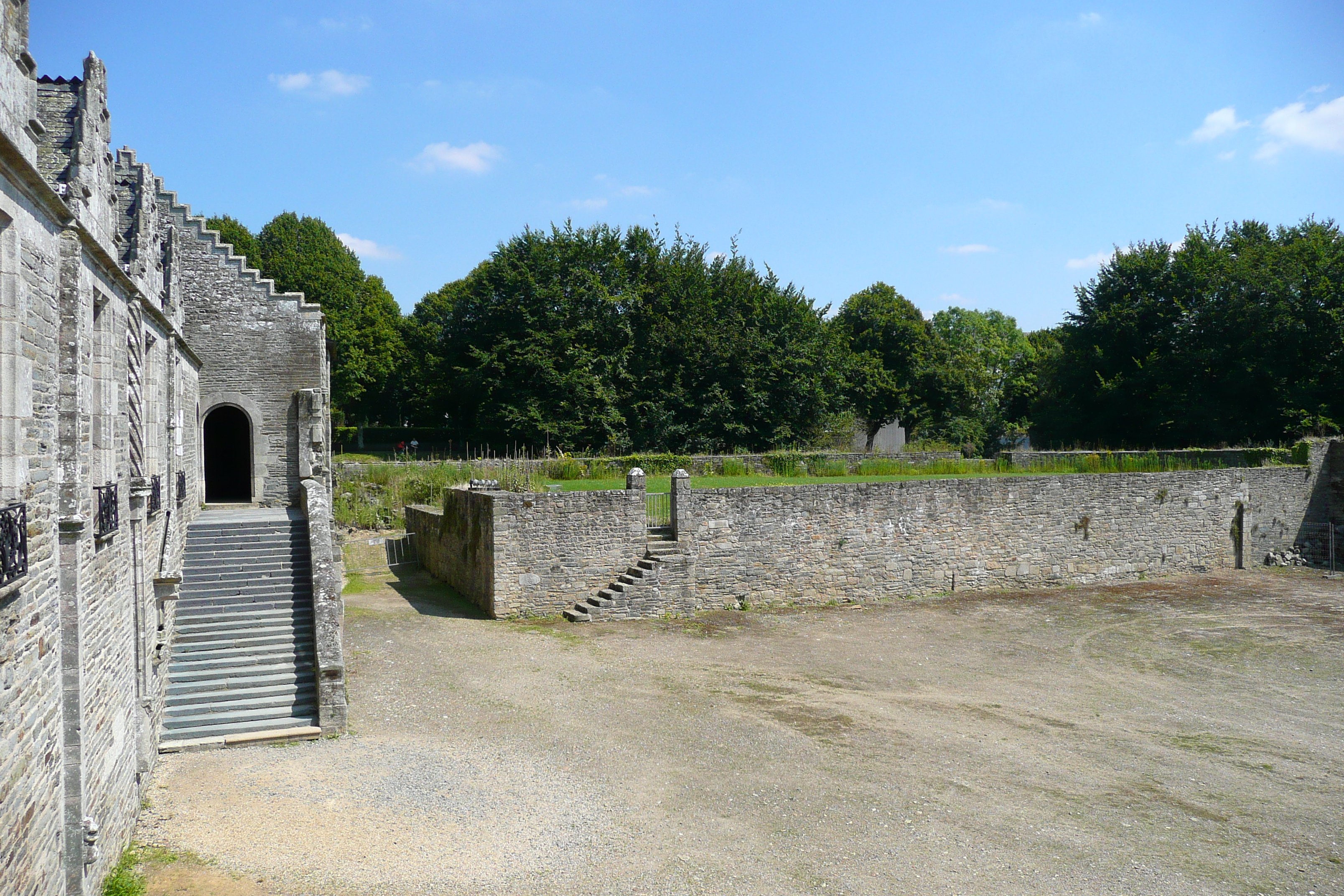 Picture France Pontivy Rohan's Dukes Castle 2007-08 13 - Tours Rohan's Dukes Castle