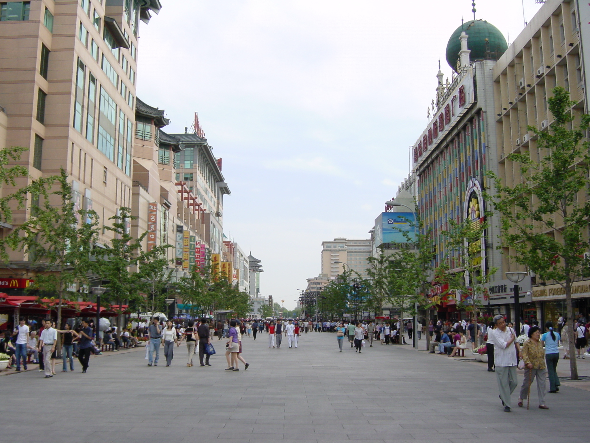 Picture China Beijing Wangfujing Street 2002-05 6 - Journey Wangfujing Street