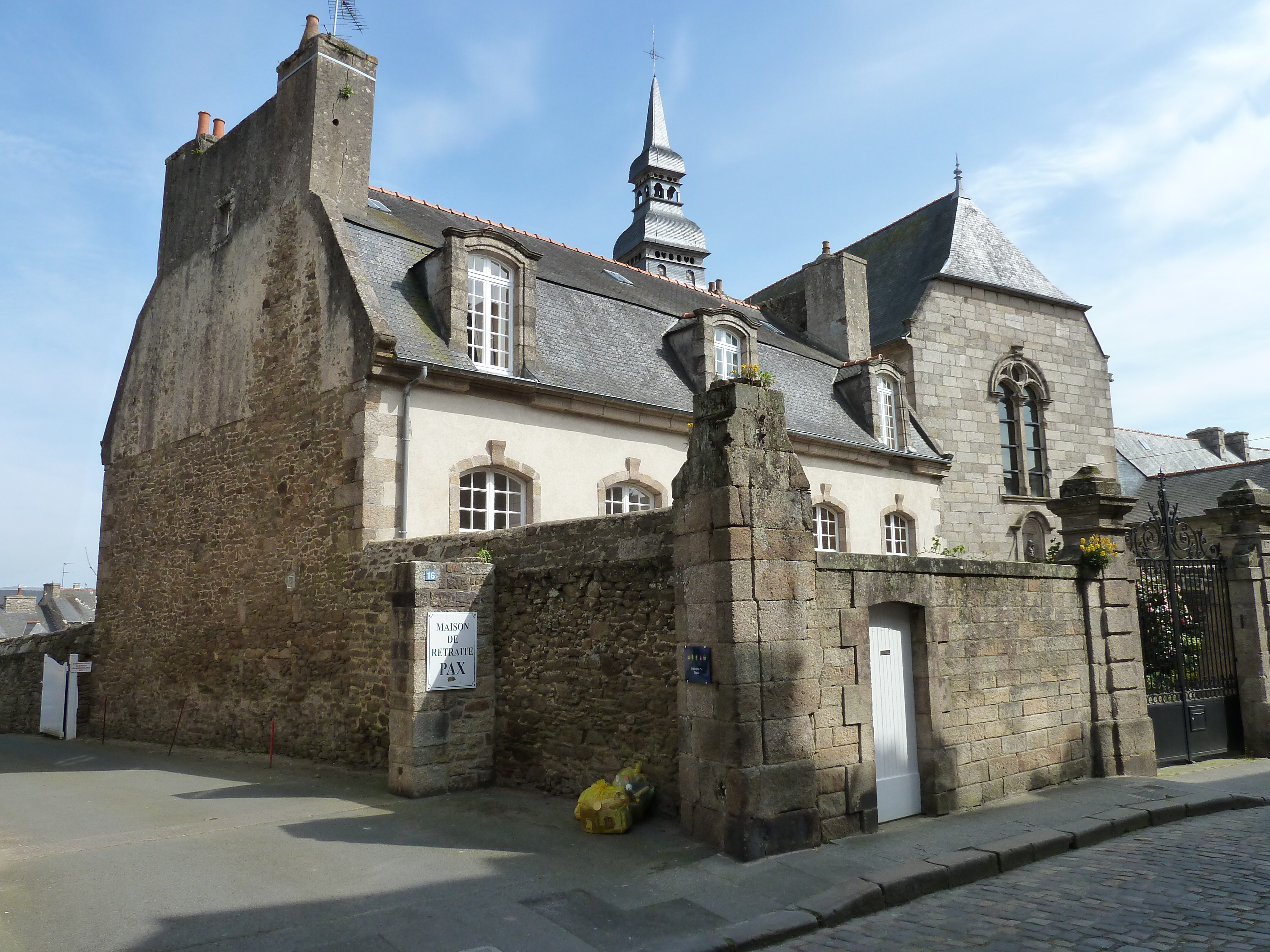 Picture France Dinan 2010-04 45 - Journey Dinan