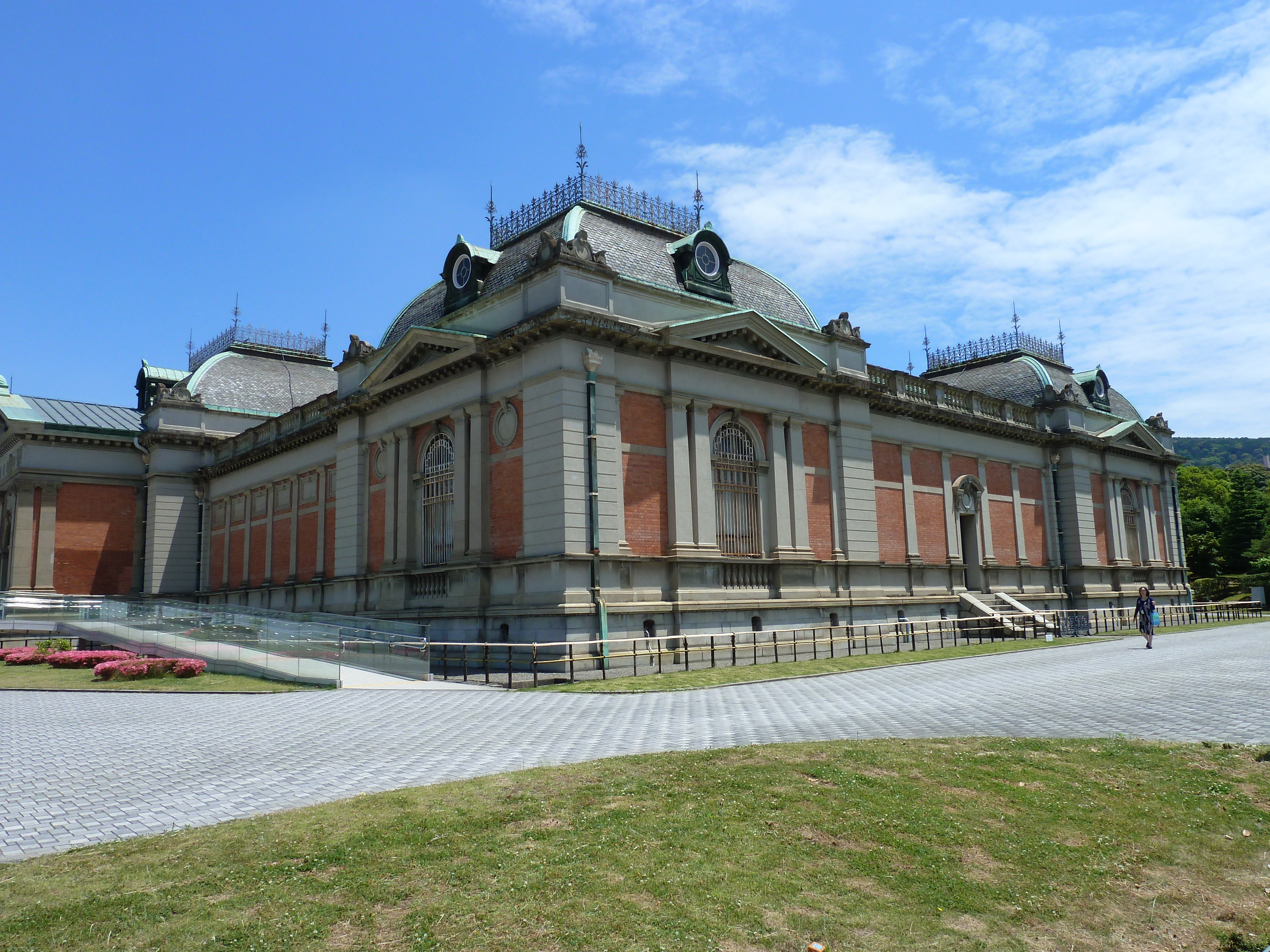 Picture Japan Kyoto Kyoto National Museum 2010-06 4 - Tours Kyoto National Museum