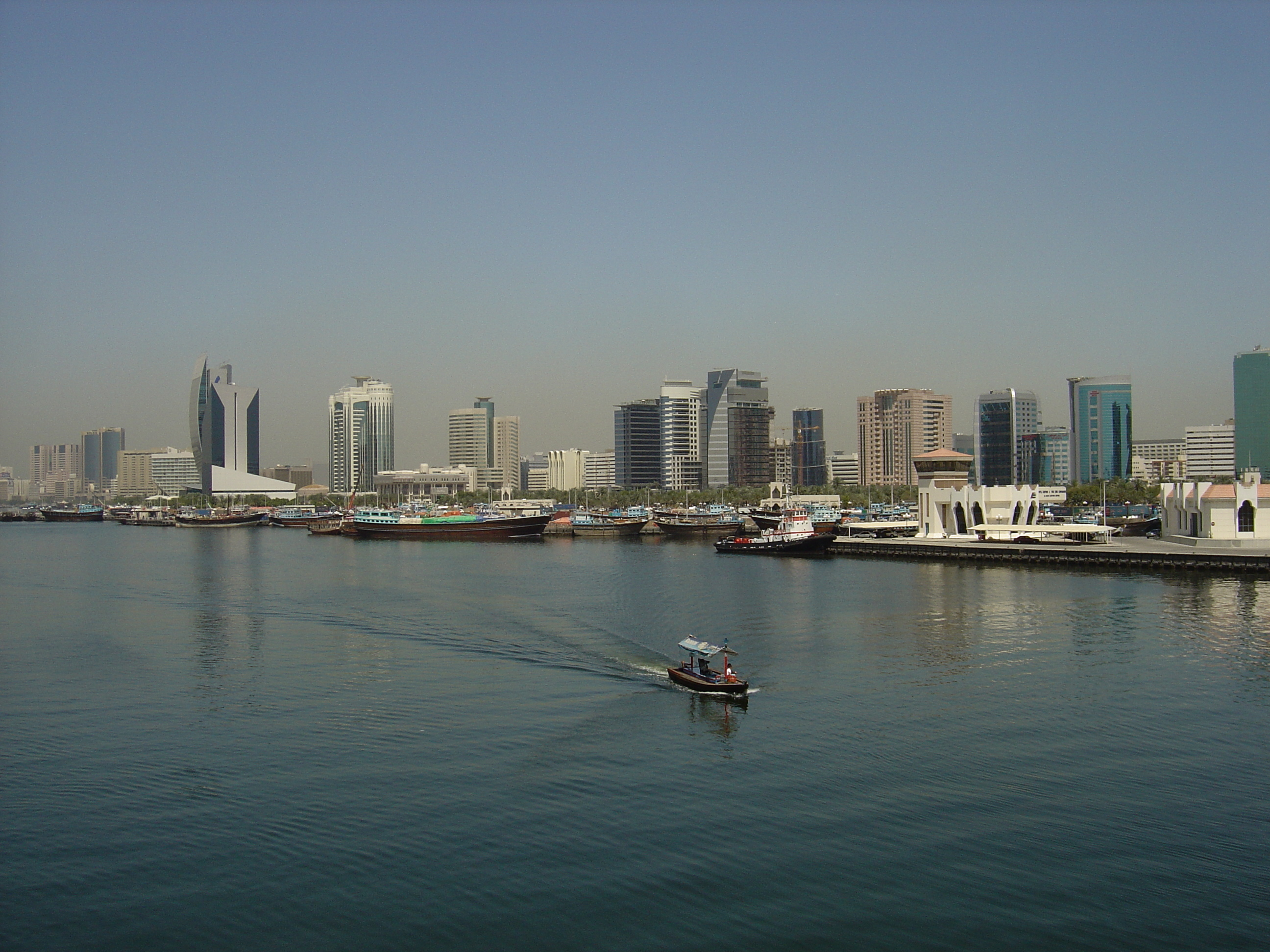 Picture United Arab Emirates Dubai 2005-03 54 - Center Dubai