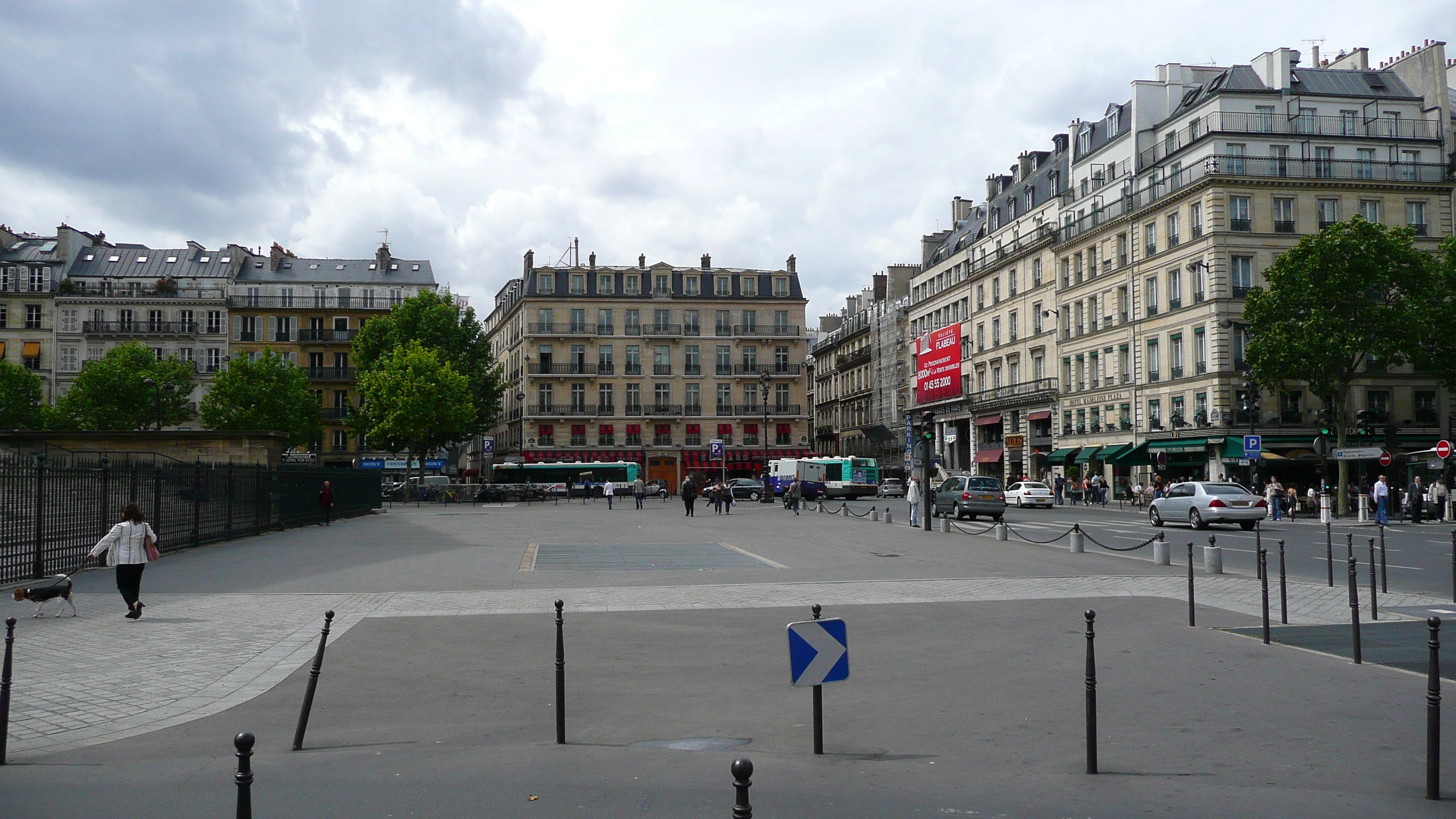 Picture France Paris La Madeleine 2007-05 81 - Around La Madeleine