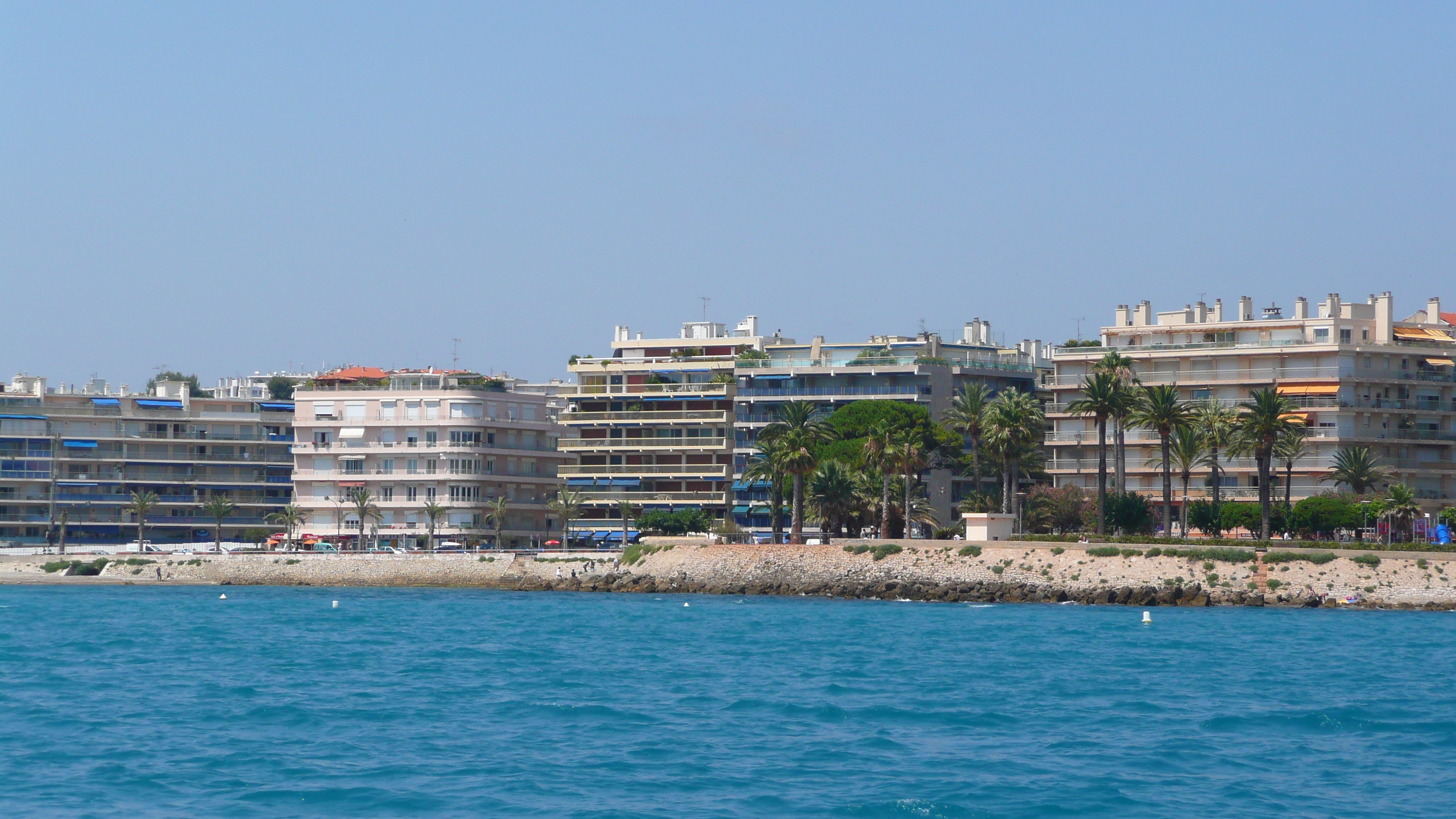 Picture France Antibes 2007-07 22 - Around Antibes