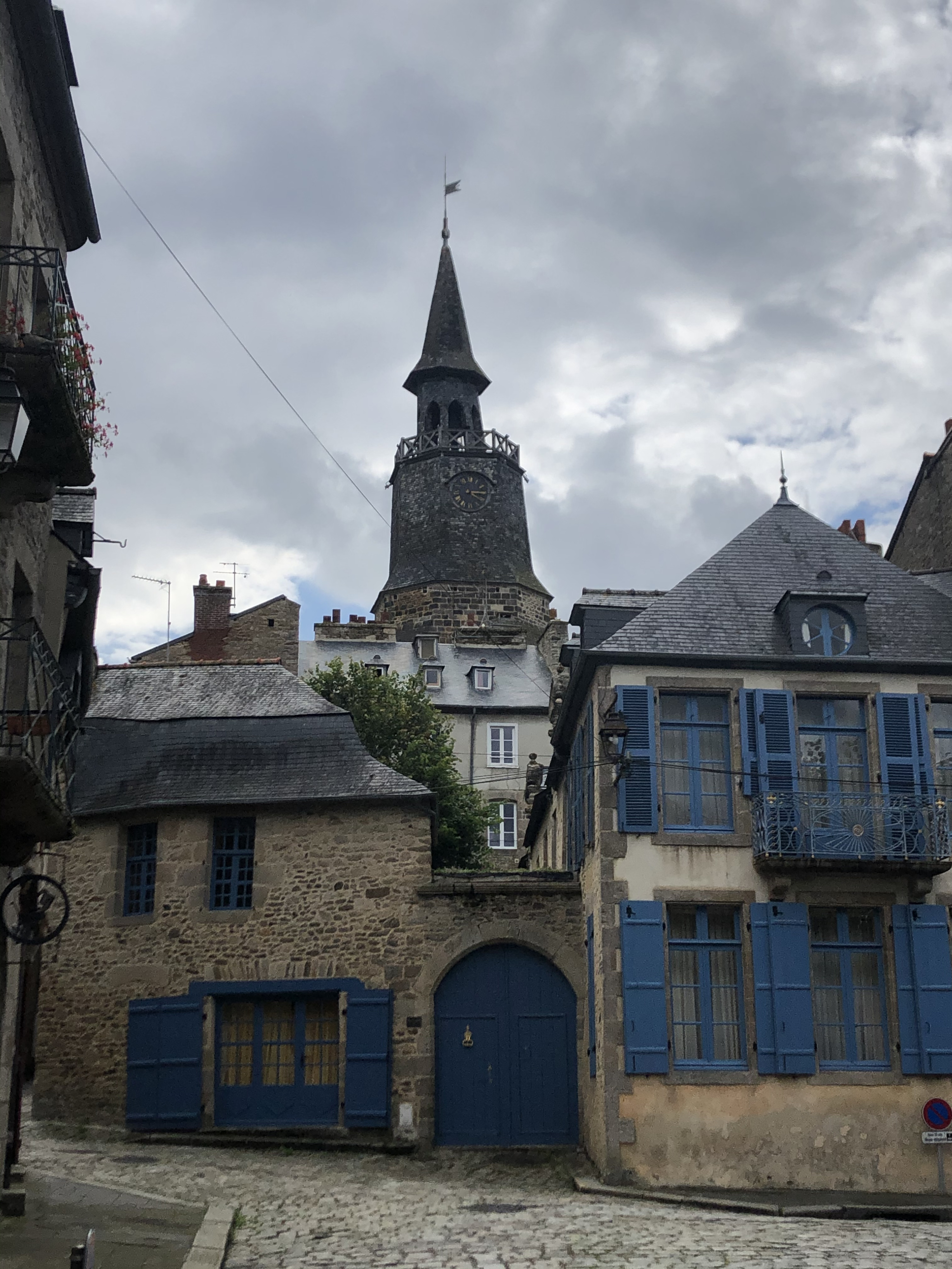 Picture France Dinan 2020-06 28 - Tours Dinan