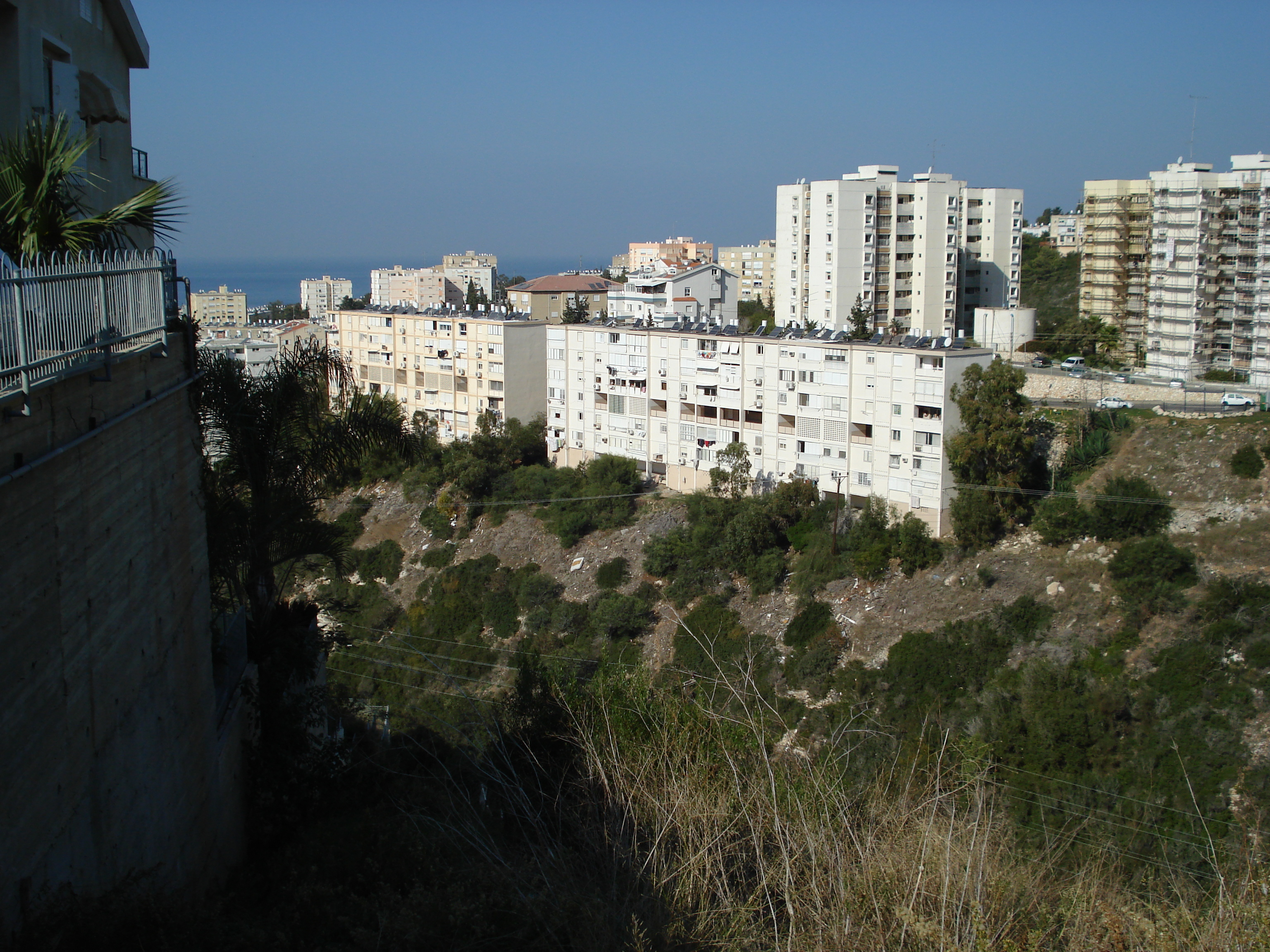 Picture Israel Haifa Carmel 2006-12 31 - Journey Carmel