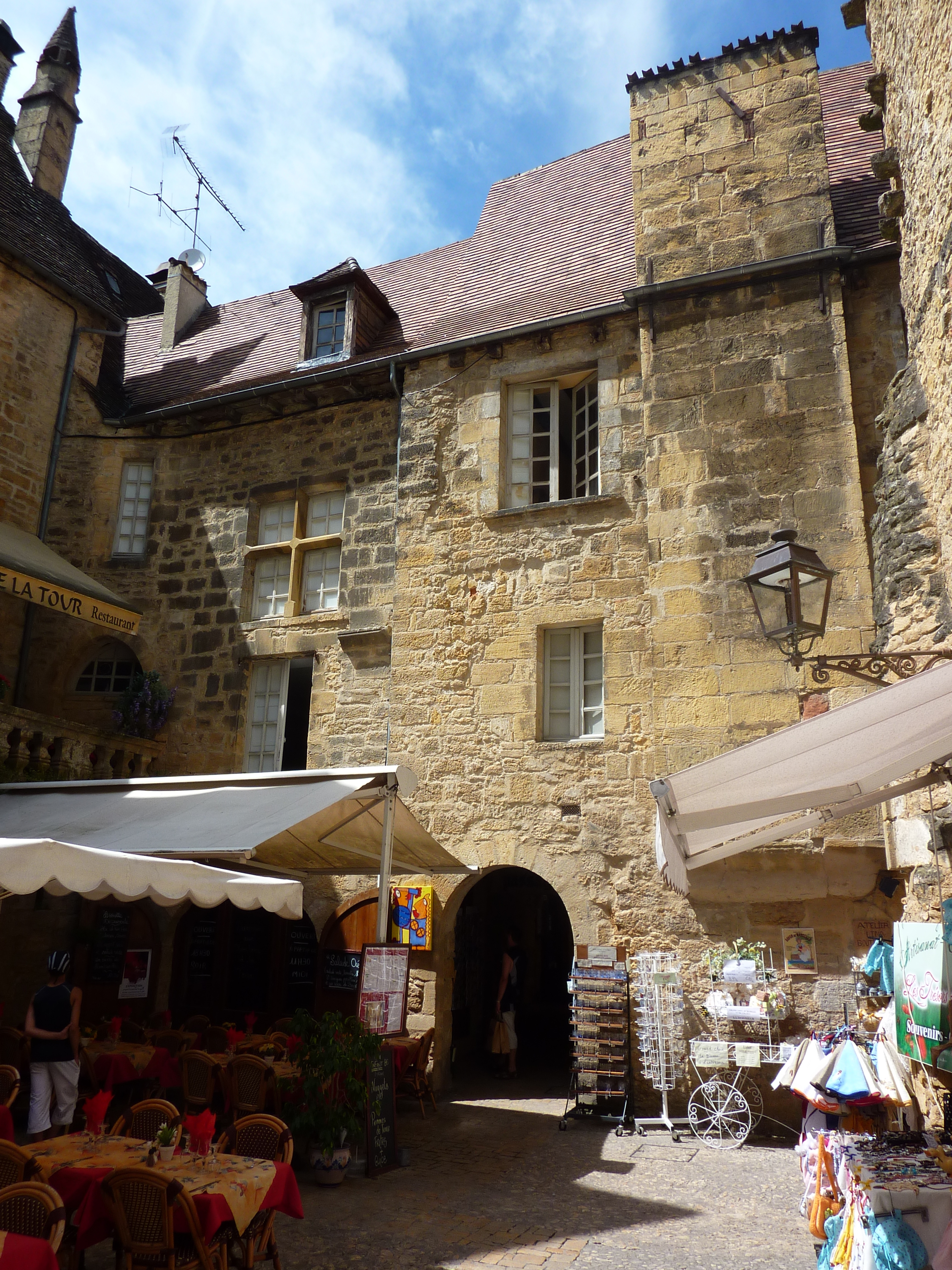 Picture France Sarlat la Caneda 2009-07 119 - Tour Sarlat la Caneda