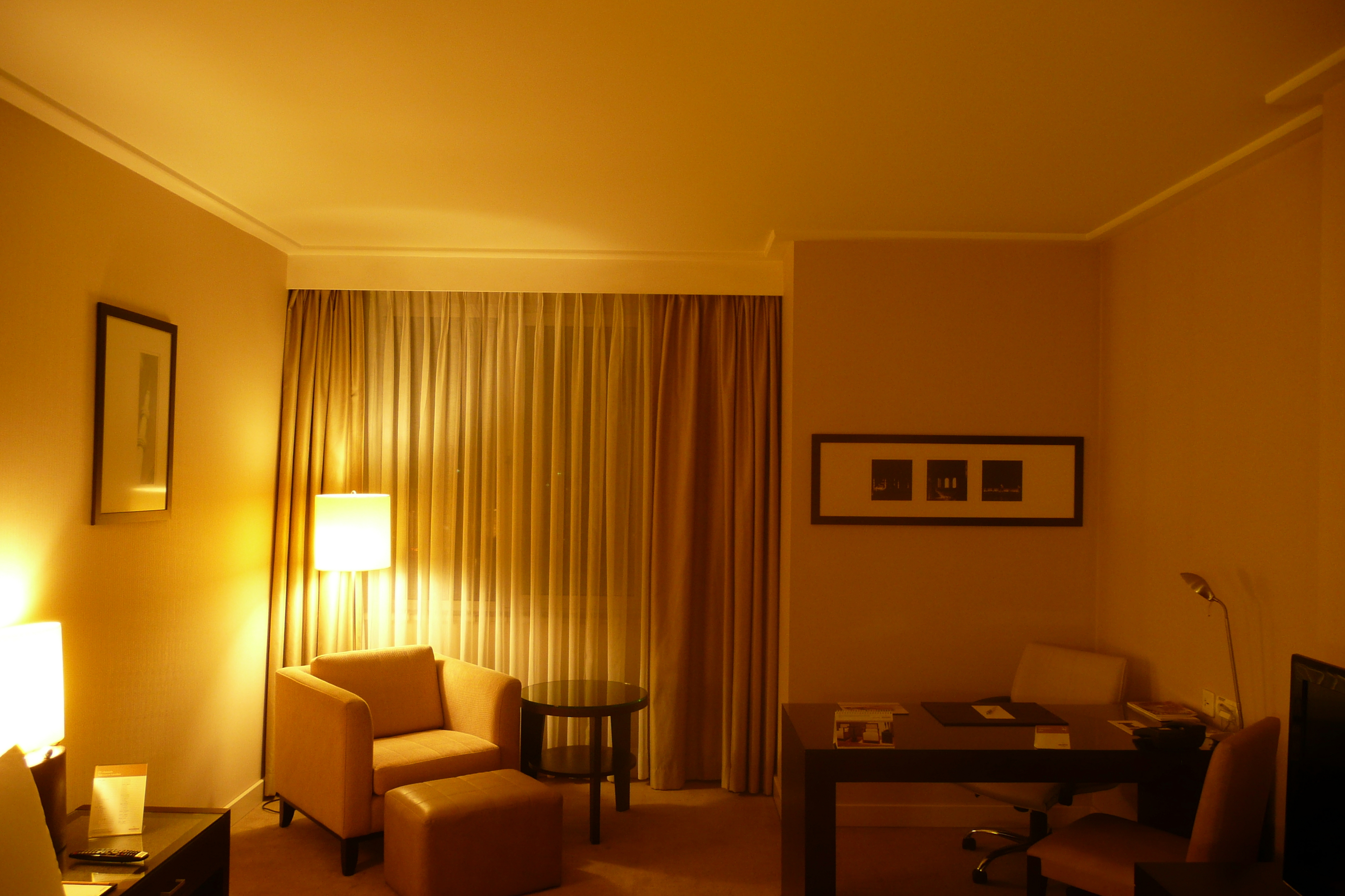 Picture Turkey Istanbul Movenpick Istanbul Hotel 2009-04 51 - History Movenpick Istanbul Hotel