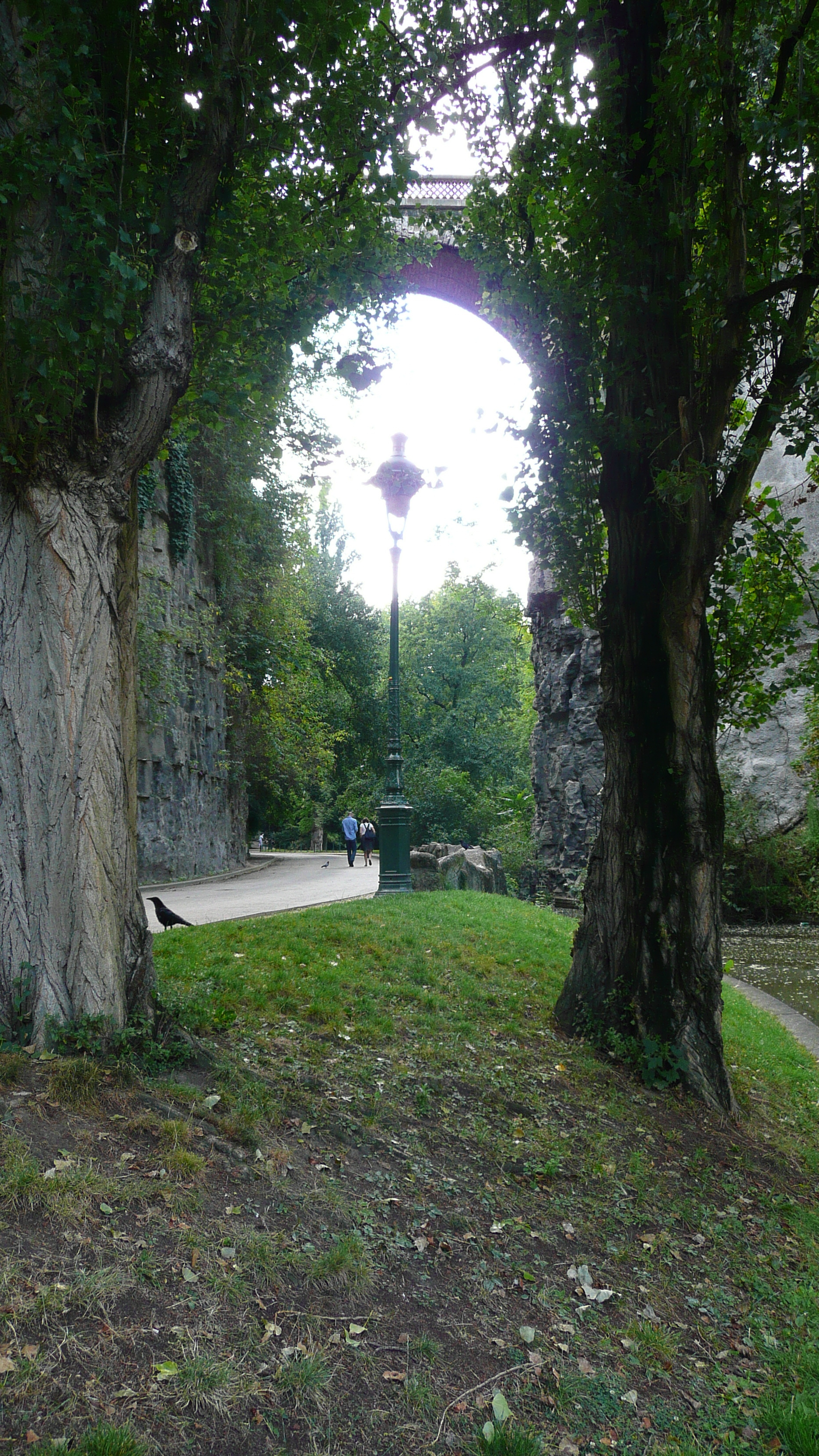 Picture France Paris Butes Chaumont 2007-08 18 - Tour Butes Chaumont