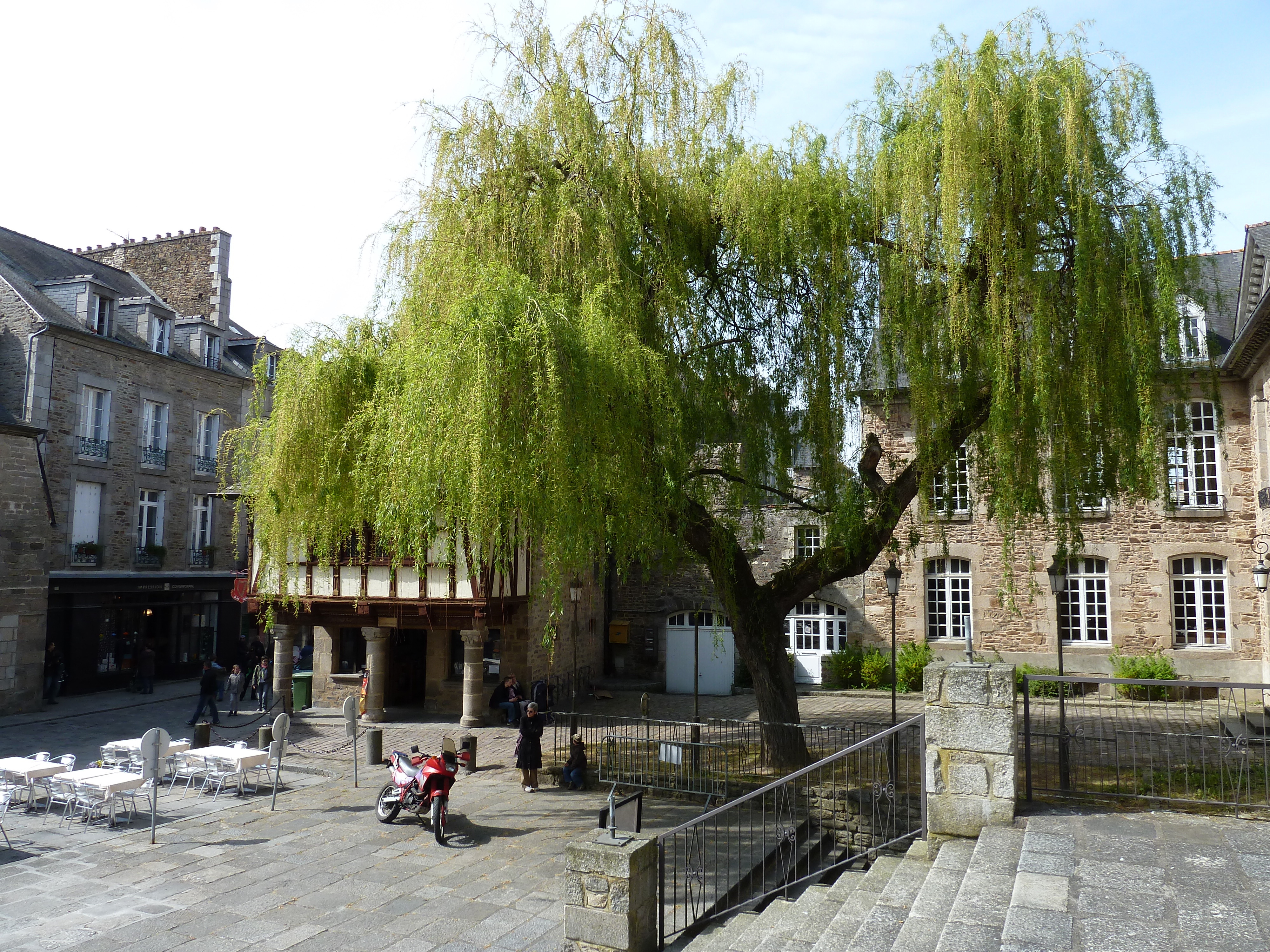 Picture France Dinan 2010-04 171 - Discovery Dinan