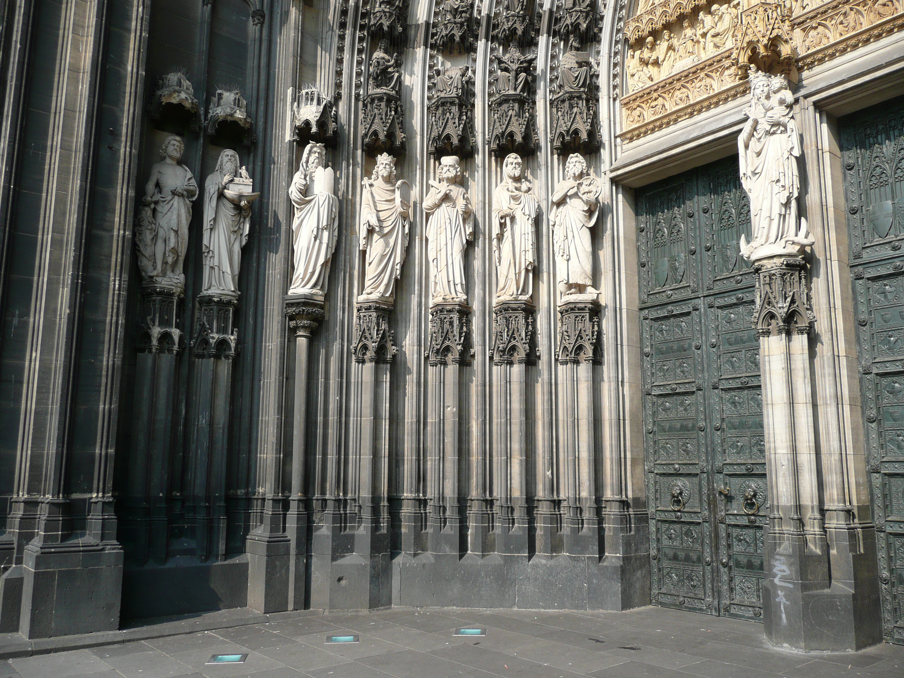 Picture Germany Cologne Cathedral 2007-05 214 - Around Cathedral