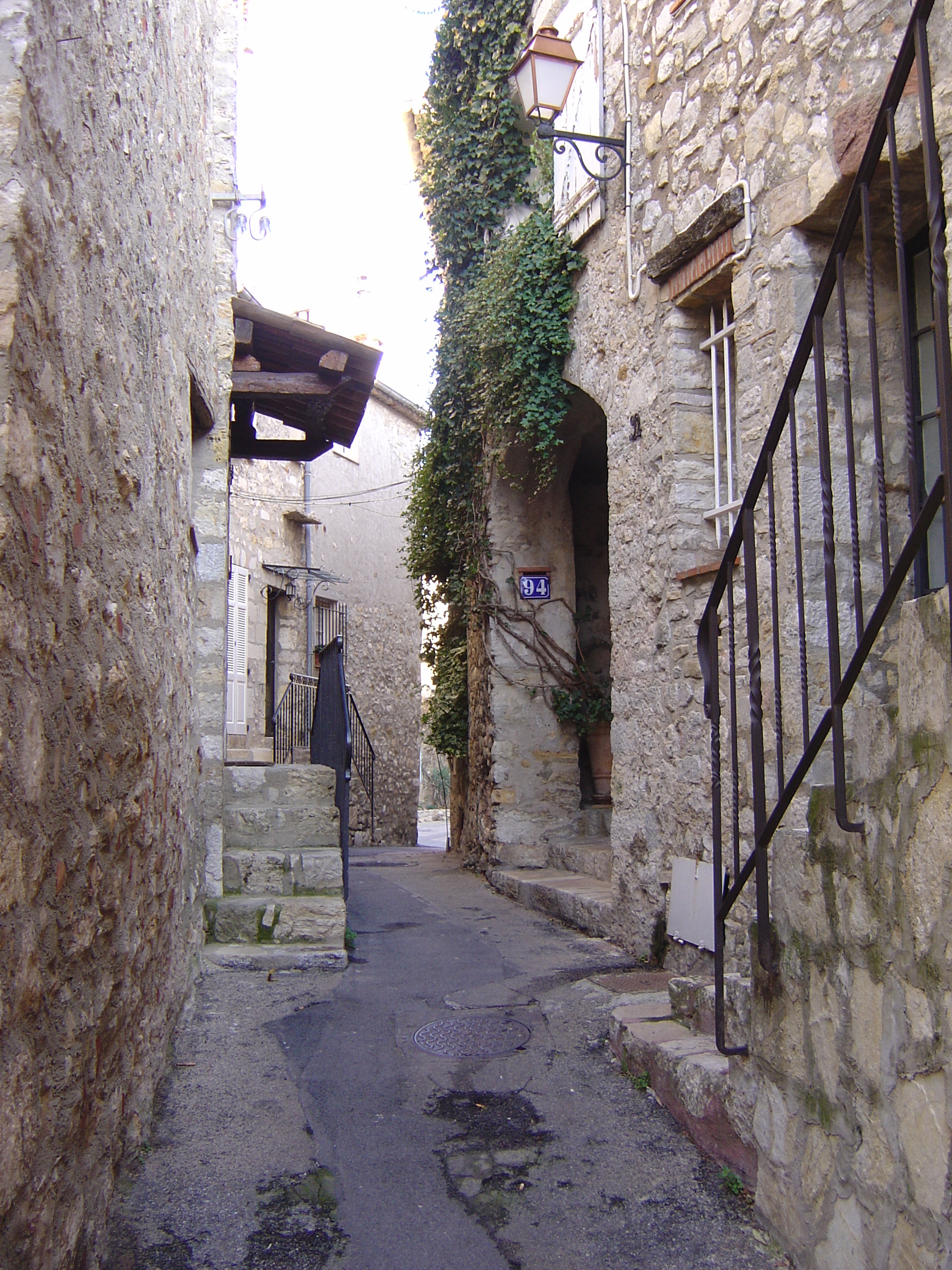 Picture France Mougins 2006-02 47 - Around Mougins