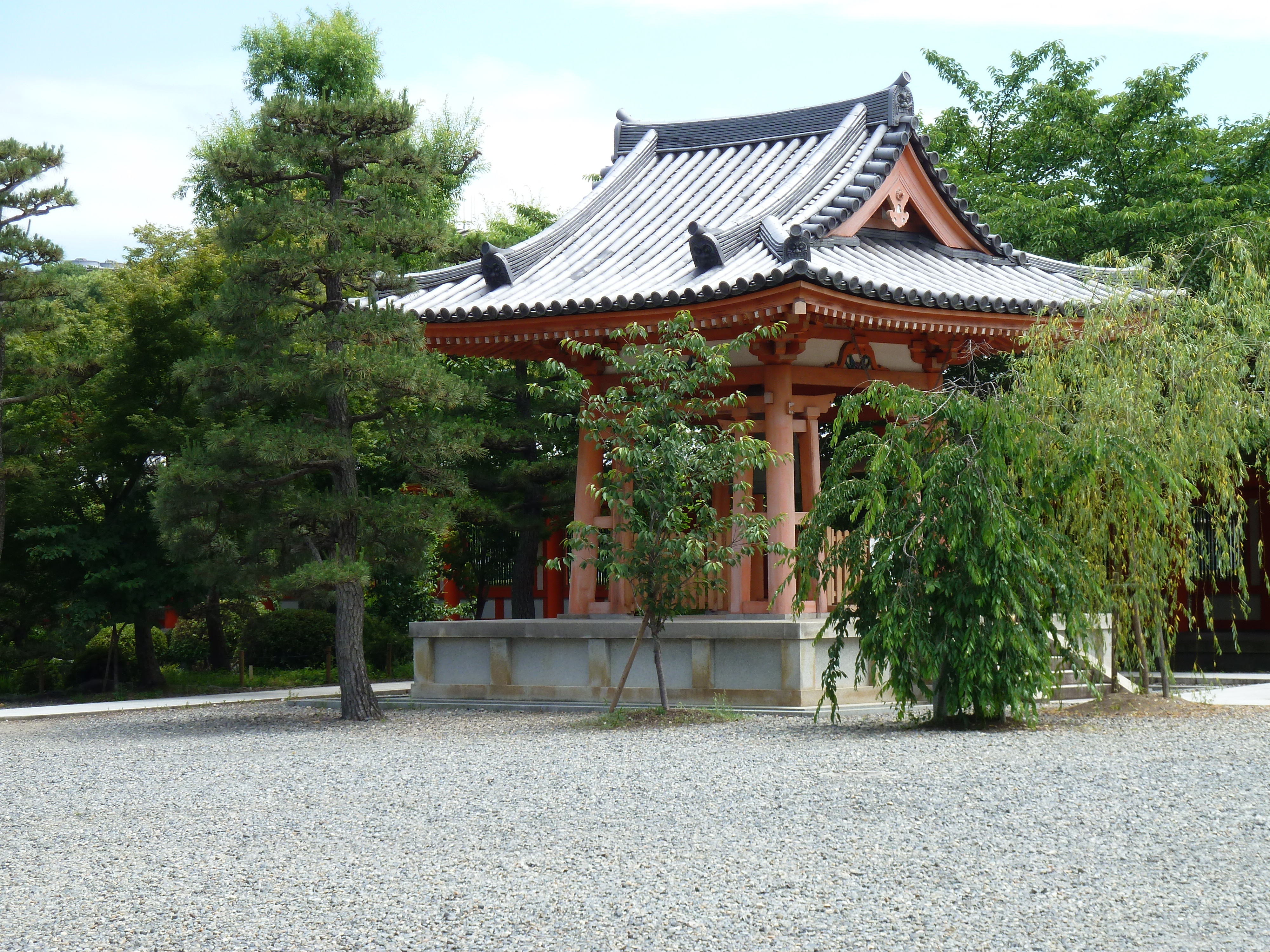 Picture Japan Kyoto Sanjusangendo temple 2010-06 24 - Center Sanjusangendo temple