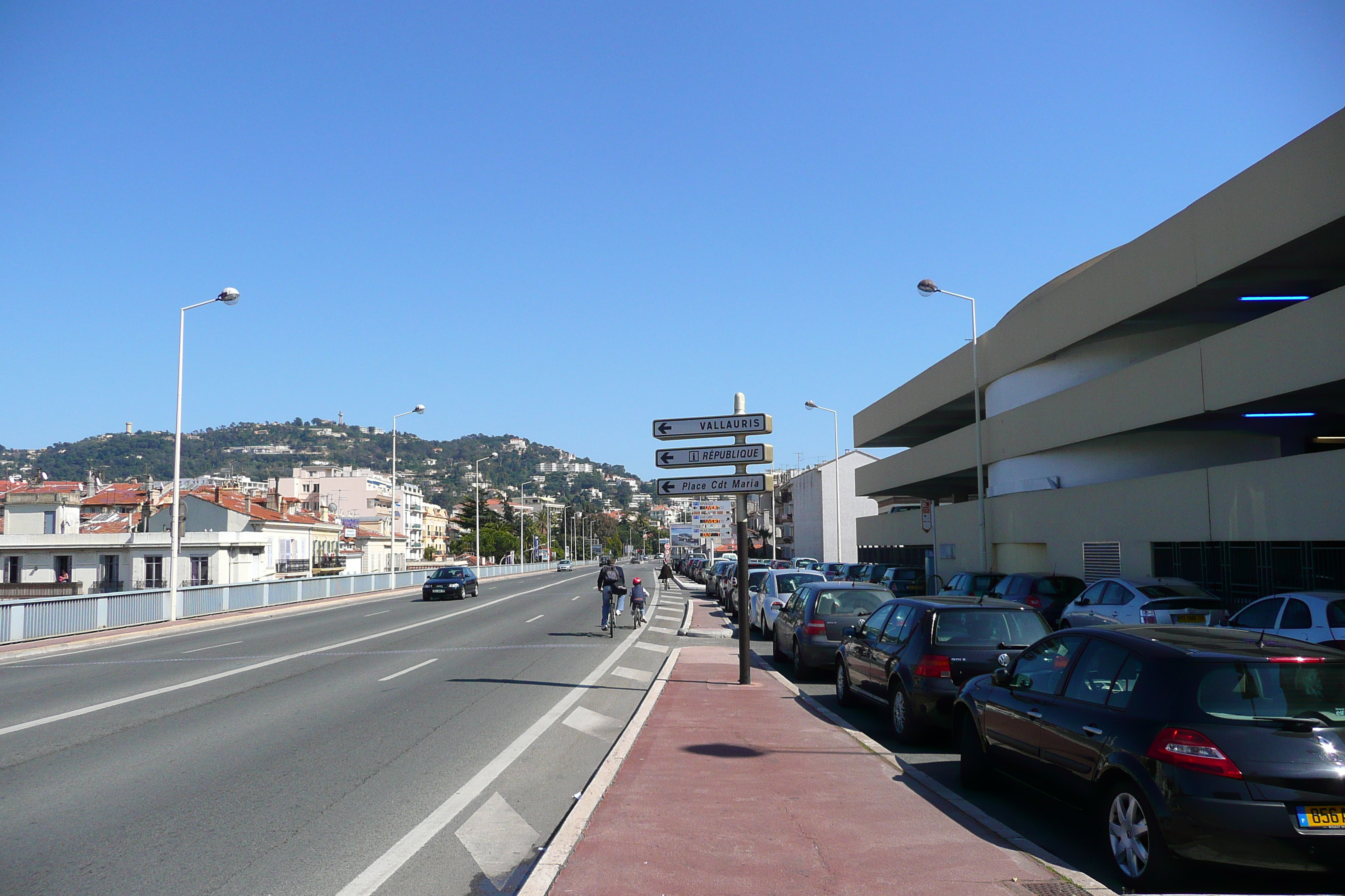 Picture France Cannes Boulevard du Ferrage 2008-03 34 - Discovery Boulevard du Ferrage