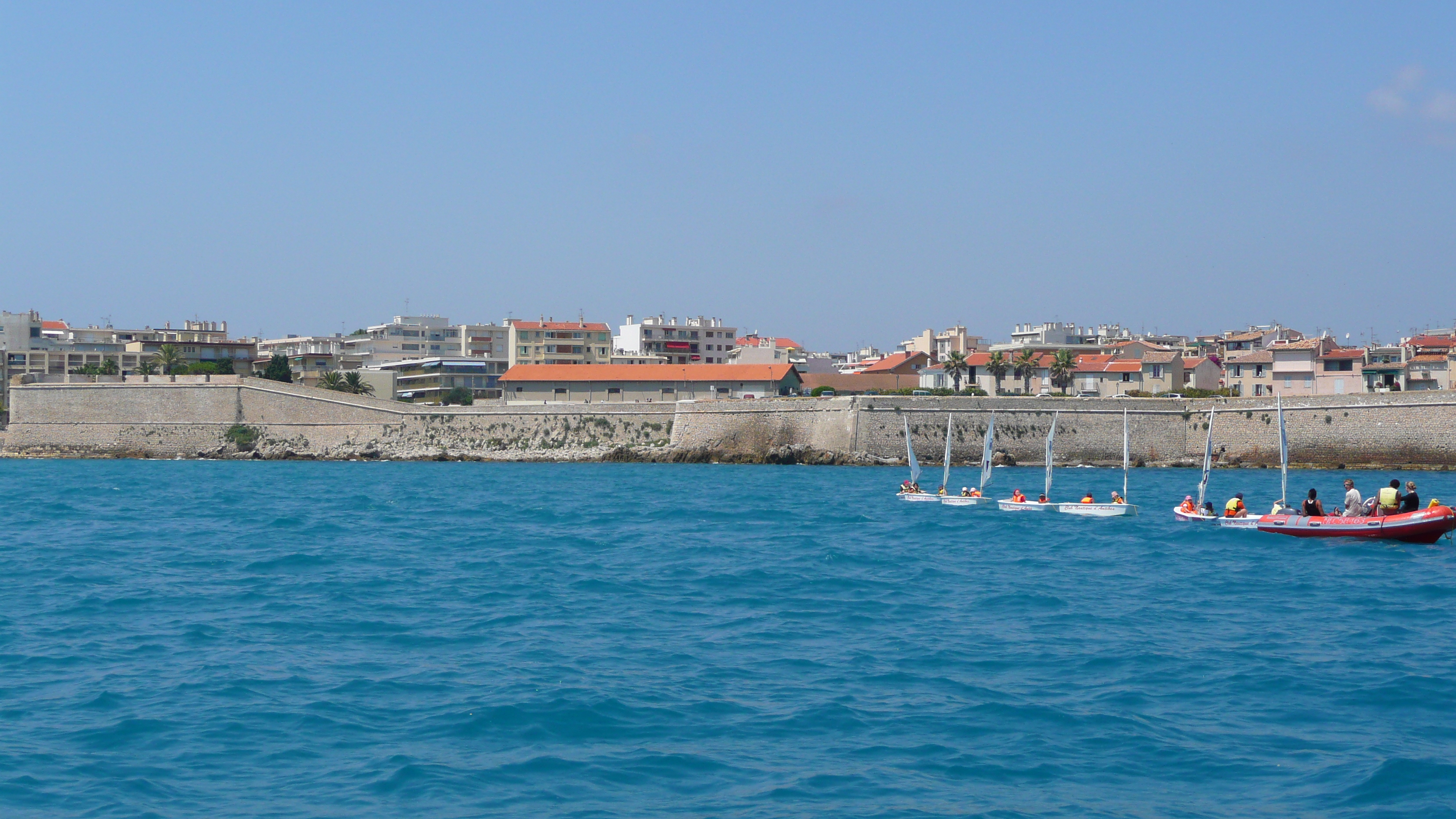 Picture France Antibes 2007-07 24 - Recreation Antibes