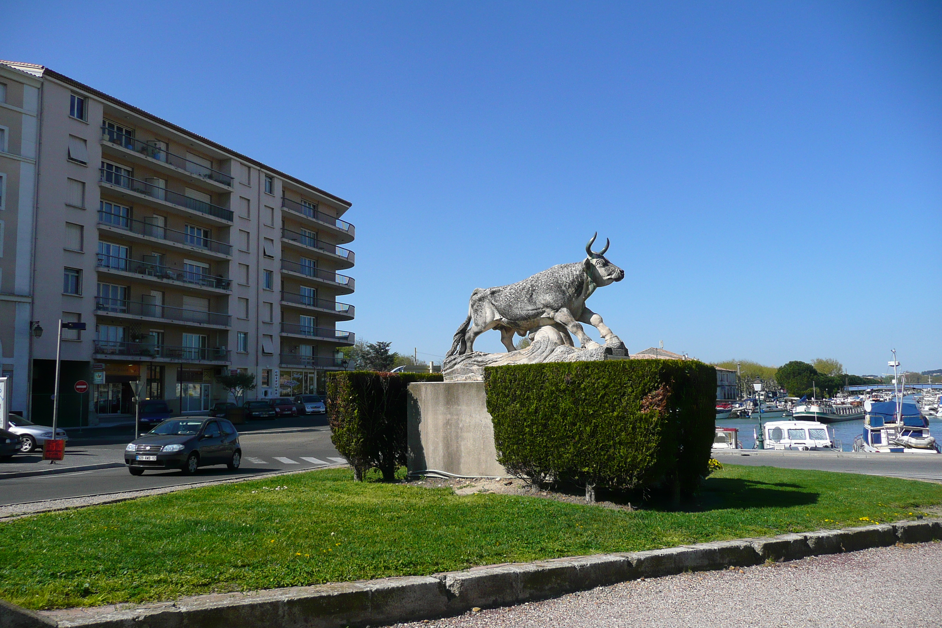 Picture France Beaucaire 2008-04 19 - History Beaucaire