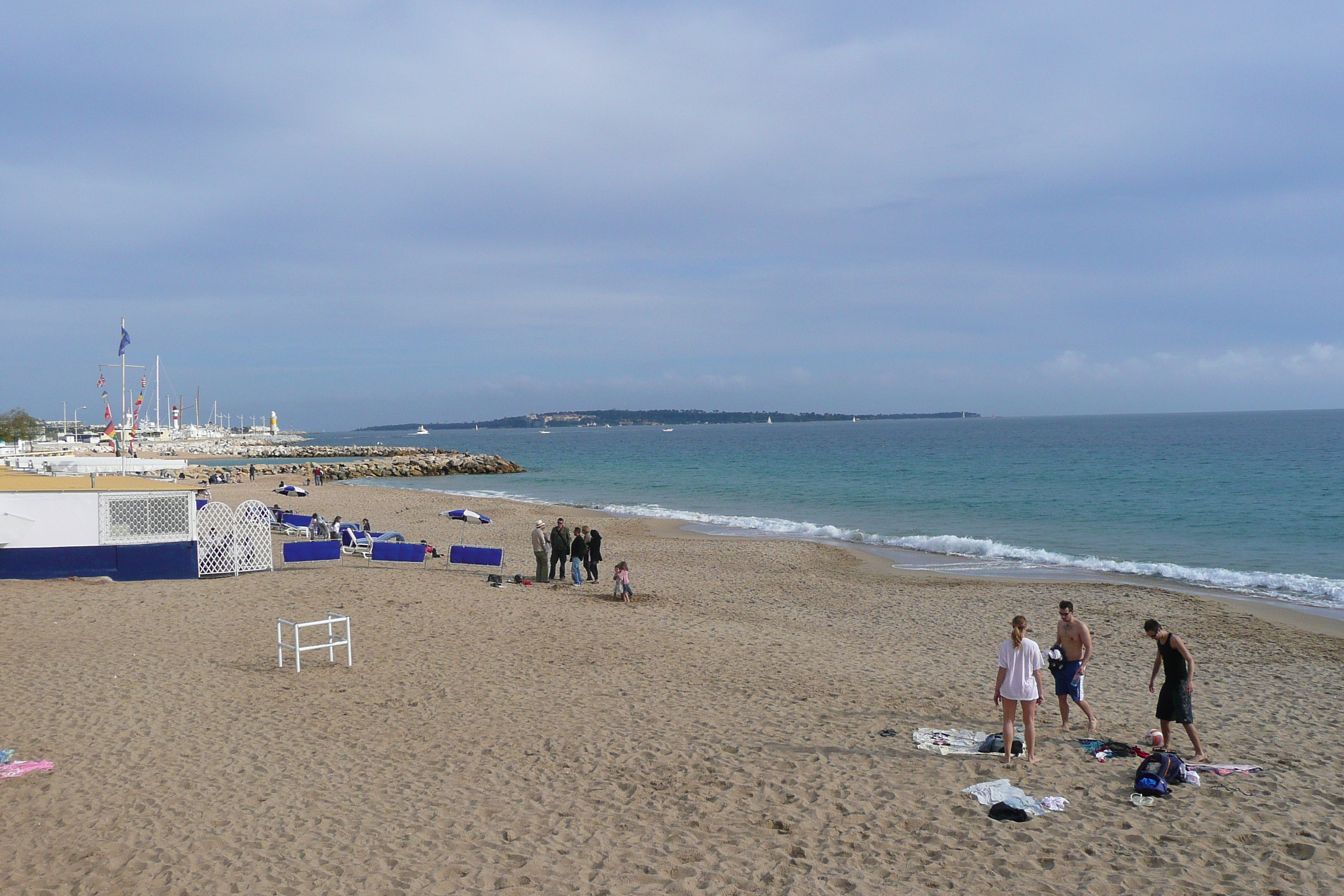 Picture France Cannes Plage du midi 2008-03 4 - Center Plage du midi