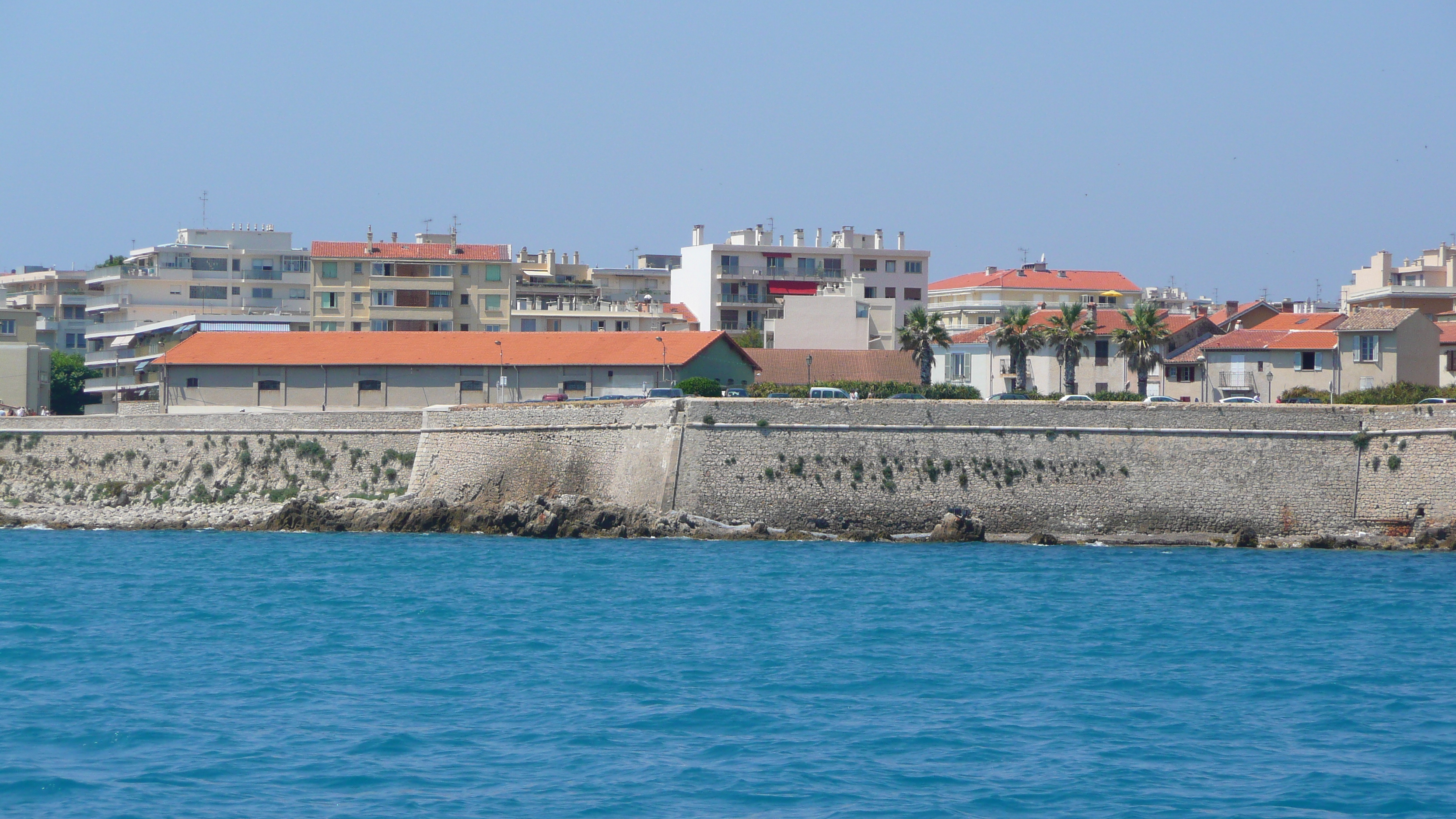 Picture France Antibes 2007-07 43 - Tours Antibes