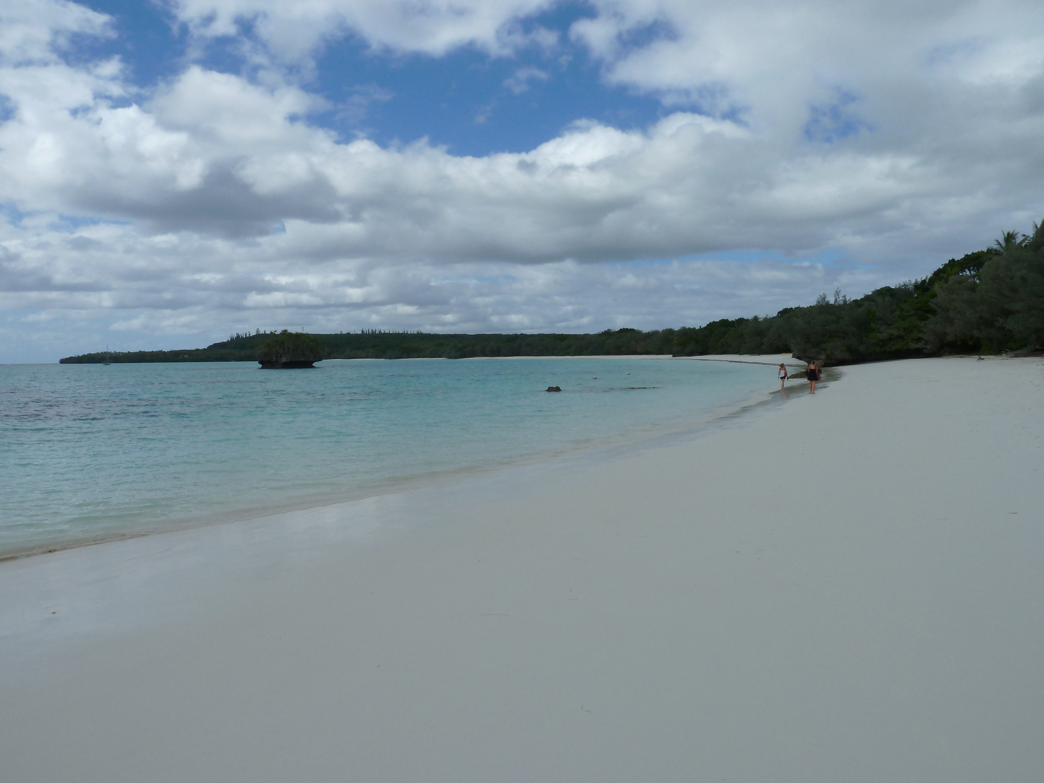 Picture New Caledonia Lifou Luengoni Beach 2010-05 13 - History Luengoni Beach