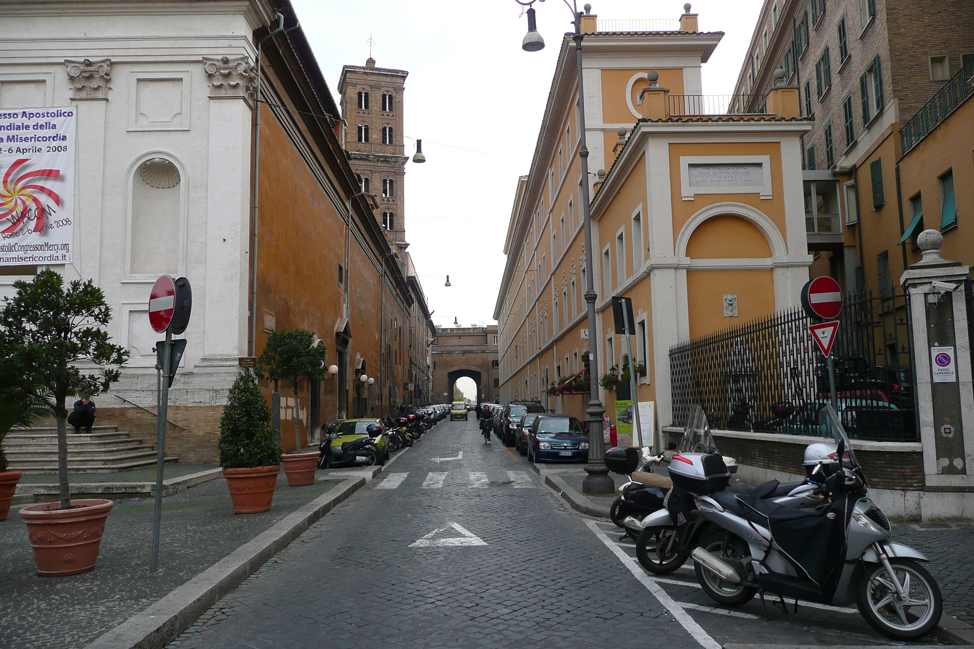 Picture Italy Rome Borgo Santo Spirito 2007-11 8 - Recreation Borgo Santo Spirito