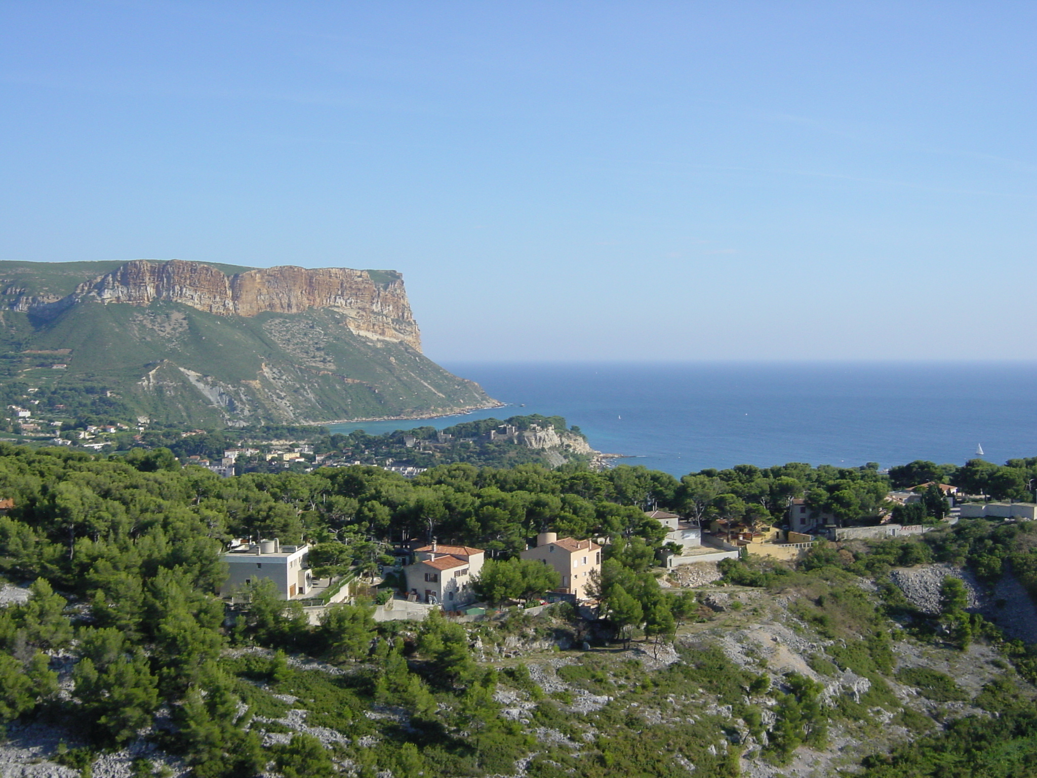 Picture France Cassis 2002-08 3 - Center Cassis