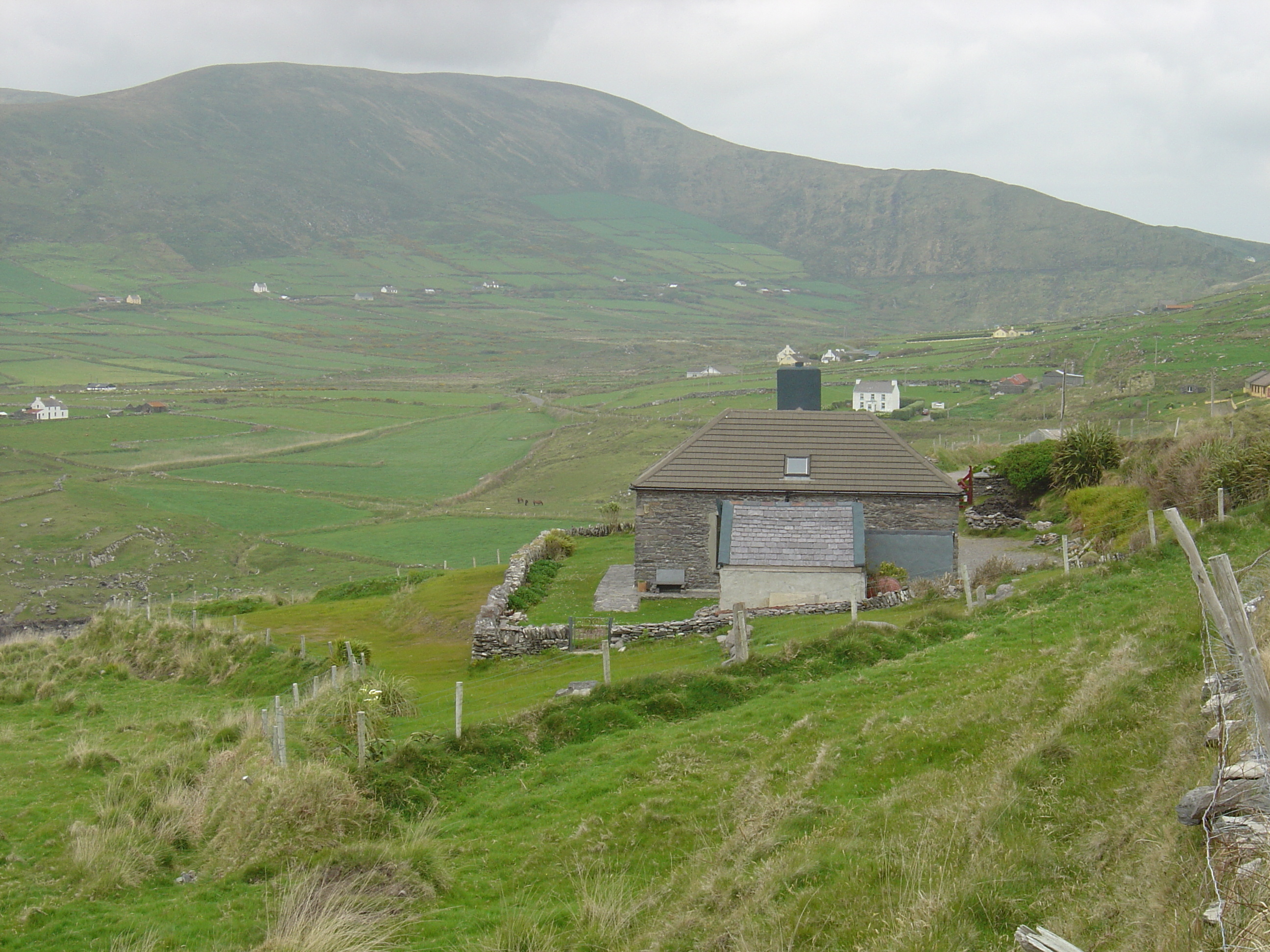 Picture Ireland Kerry Ballinskelligs 2004-05 2 - Discovery Ballinskelligs