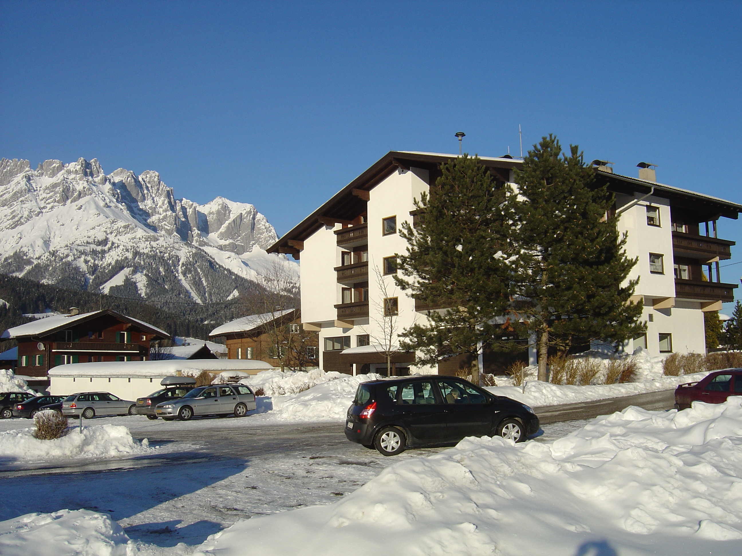 Picture Austria St. Johann in Tirol 2005-03 24 - Center St. Johann in Tirol