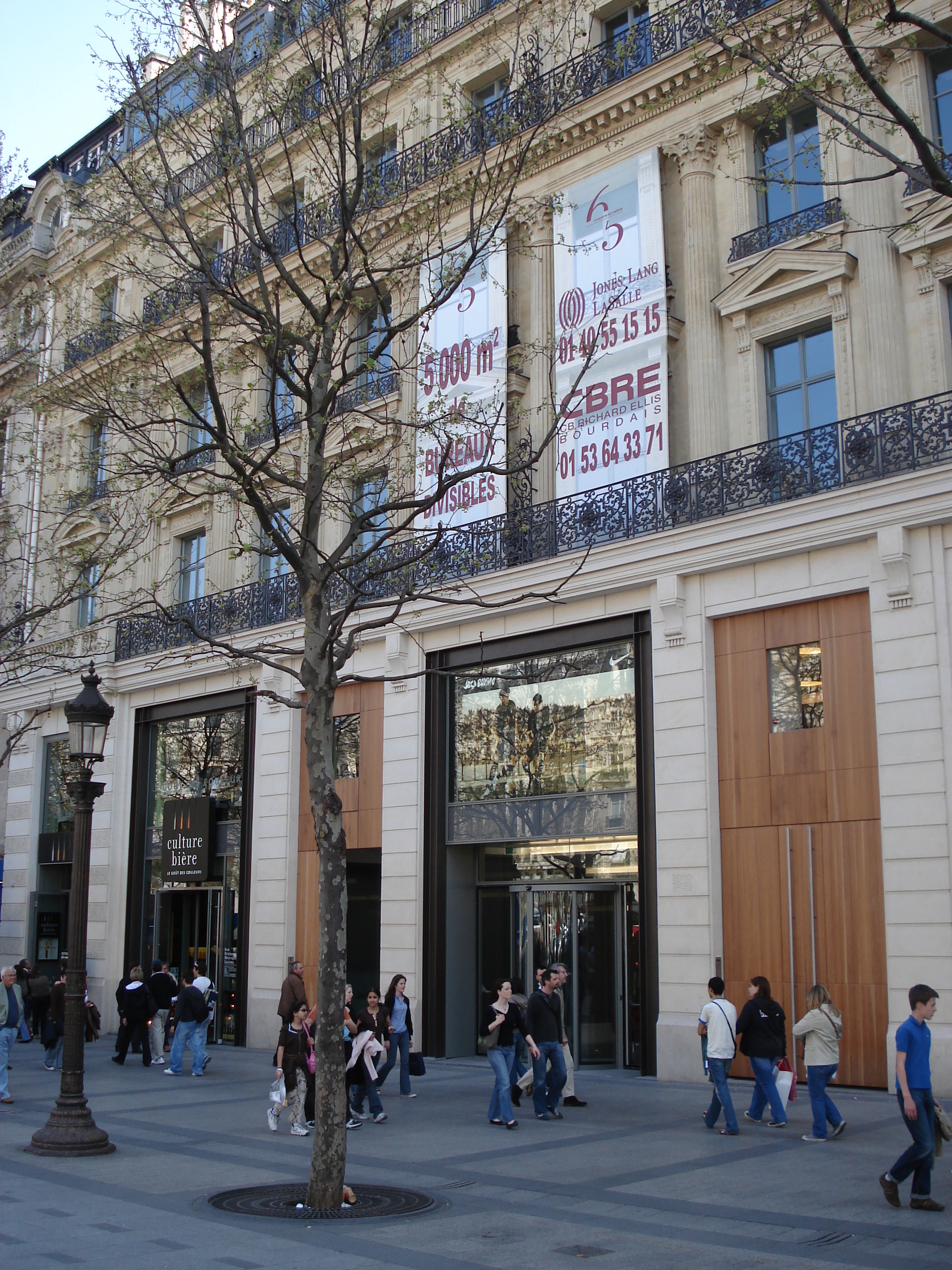 Picture France Paris Champs Elysees 2006-04 0 - Tours Champs Elysees