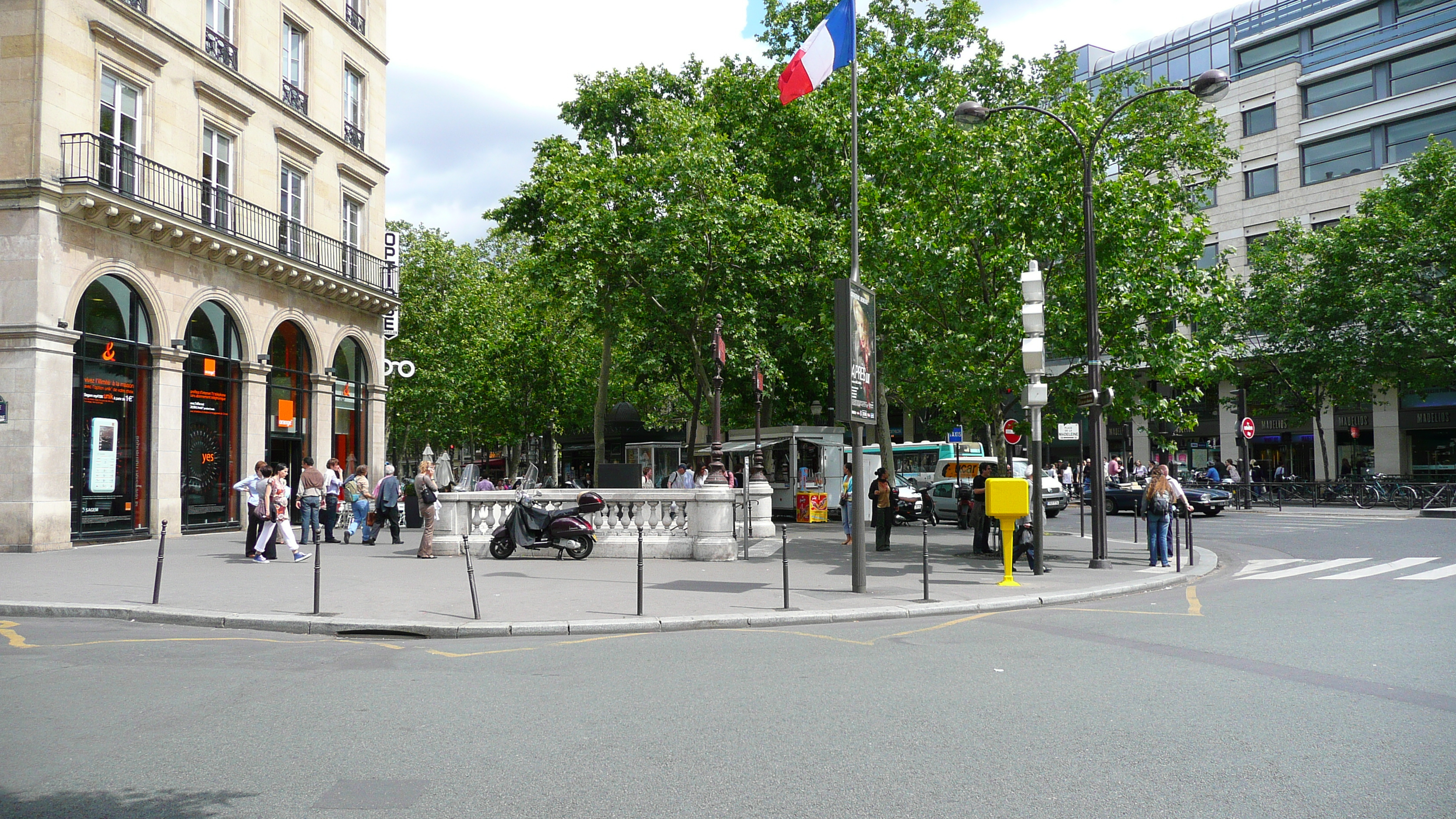 Picture France Paris La Madeleine 2007-05 43 - Discovery La Madeleine