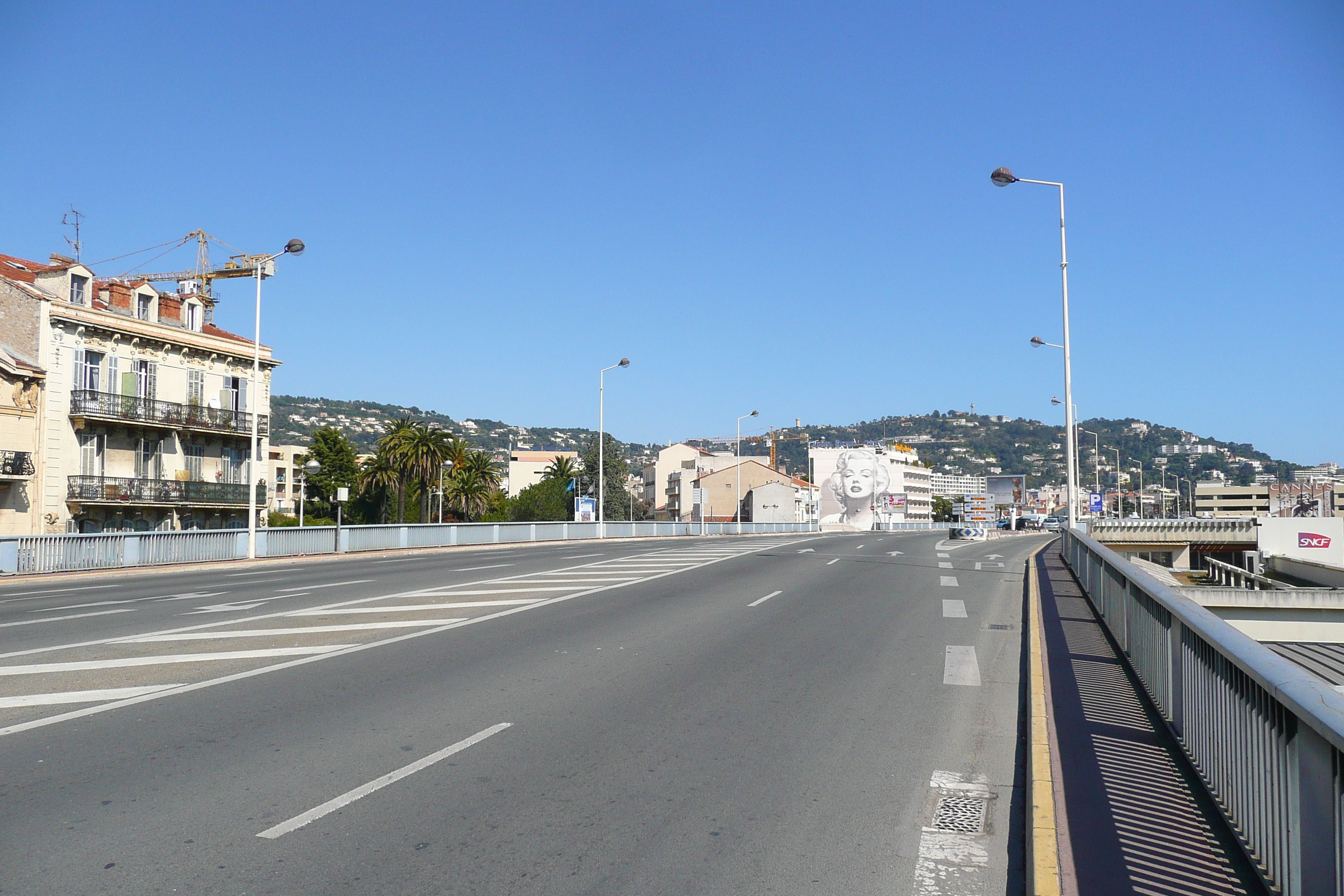 Picture France Cannes Boulevard du Ferrage 2008-03 10 - Tour Boulevard du Ferrage