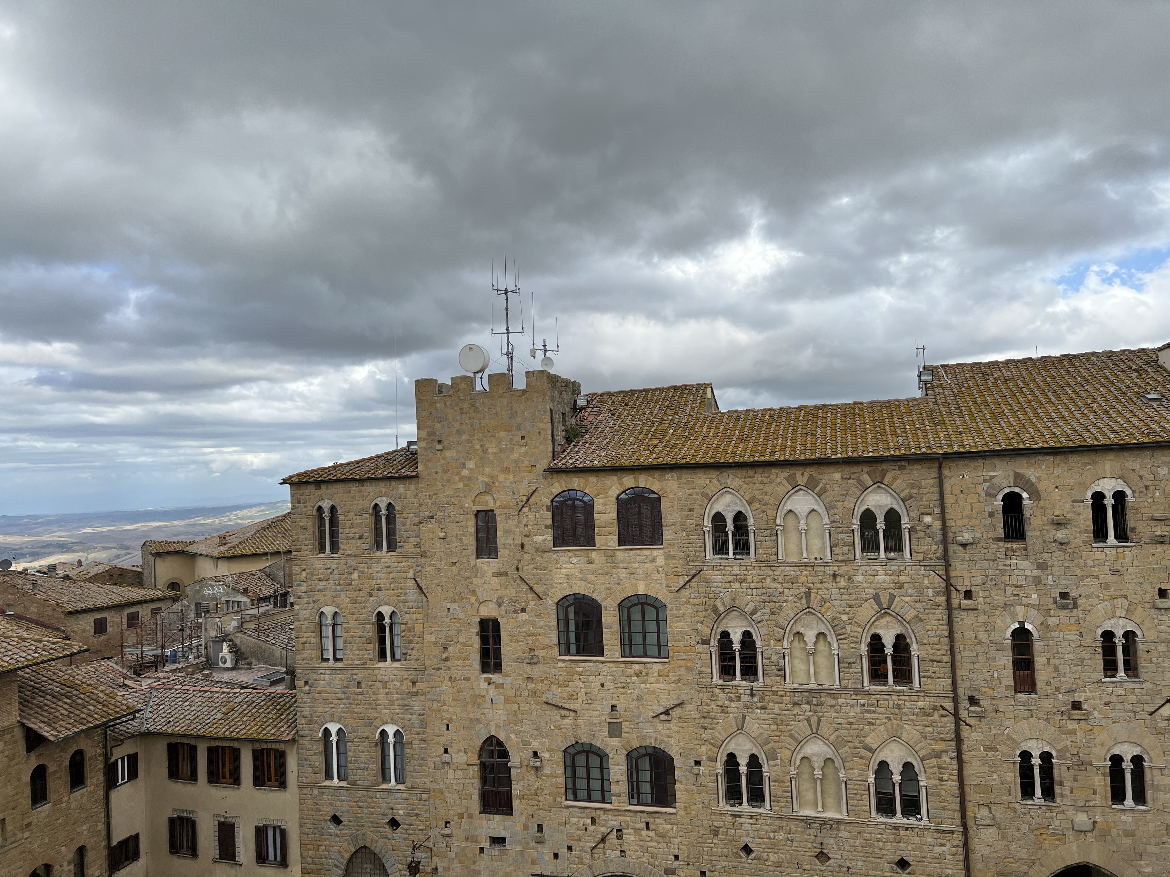 Picture Italy Volterra Palazzo dei Priori 2021-09 55 - Tour Palazzo dei Priori