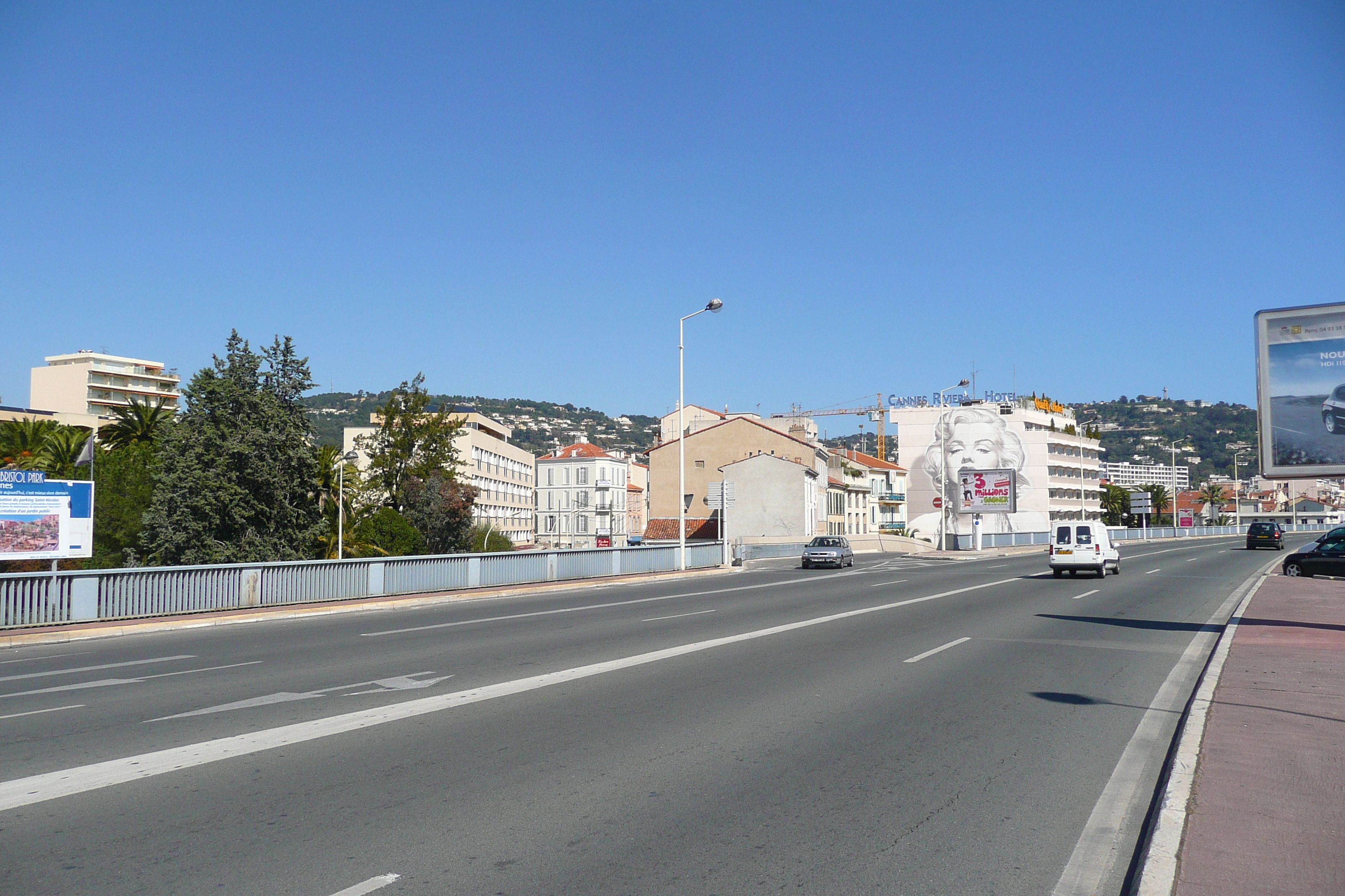 Picture France Cannes Boulevard du Ferrage 2008-03 28 - Recreation Boulevard du Ferrage