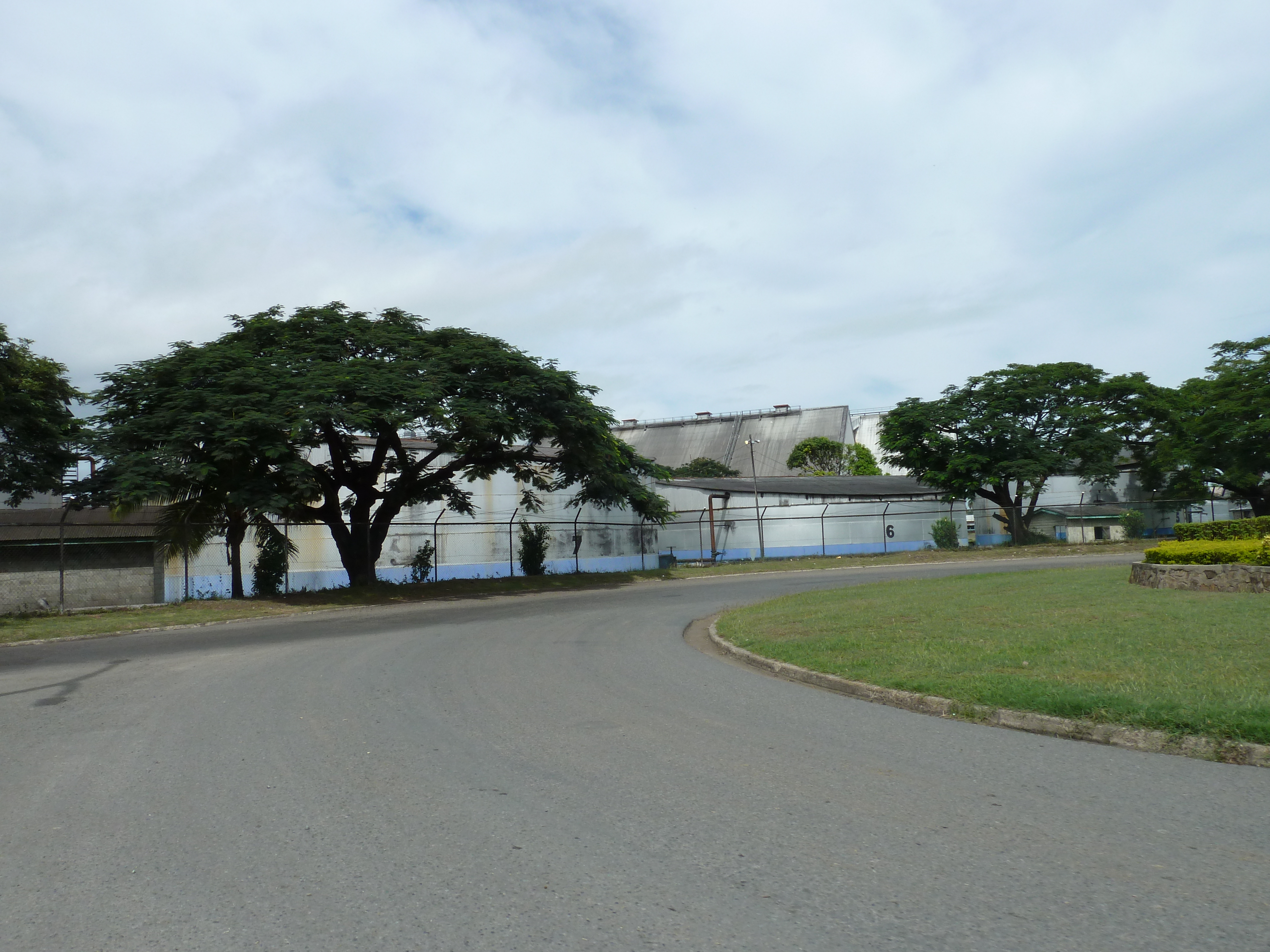 Picture Fiji Lautoka 2010-05 3 - Discovery Lautoka