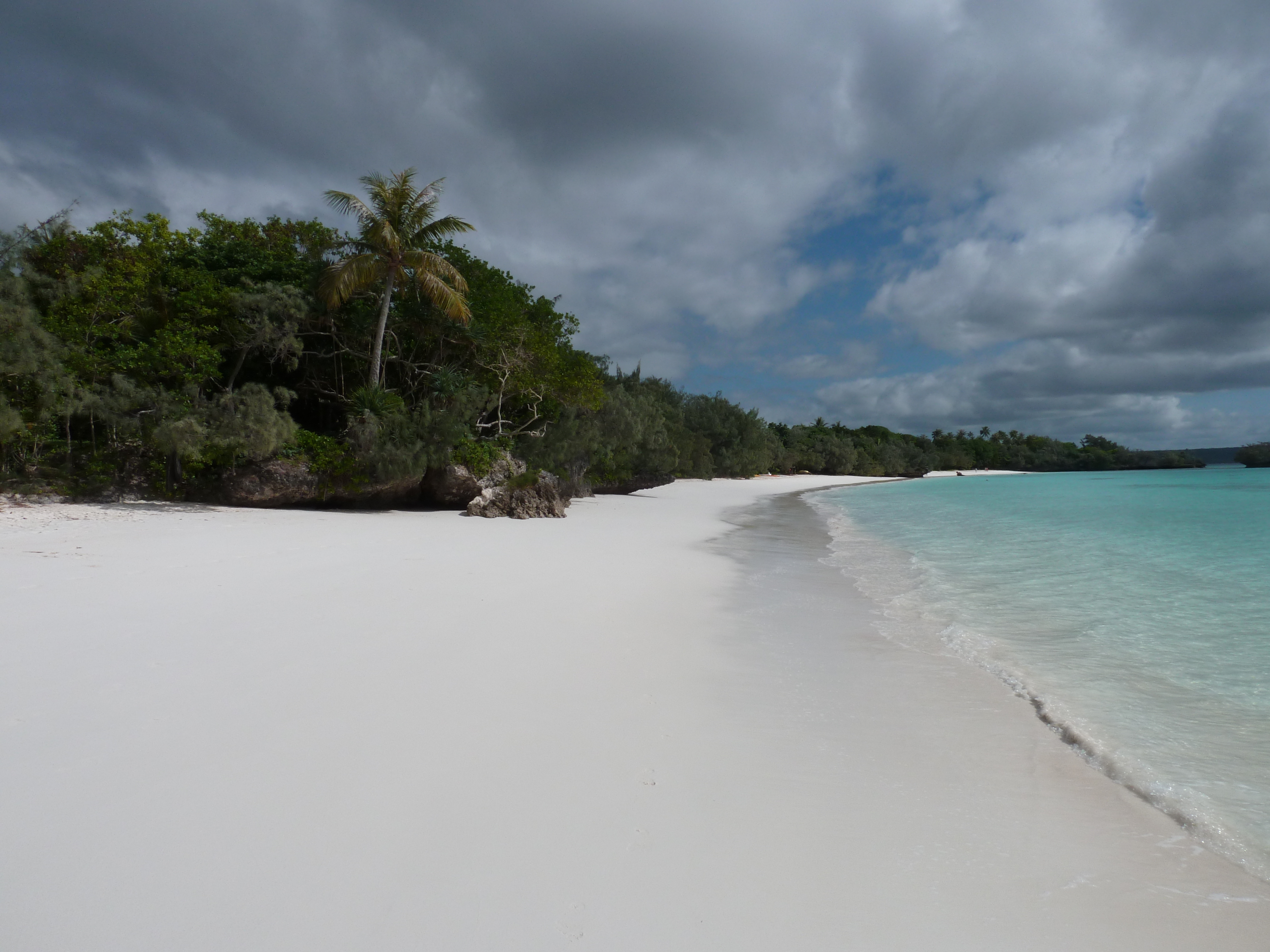 Picture New Caledonia Lifou Luengoni Beach 2010-05 32 - Tour Luengoni Beach