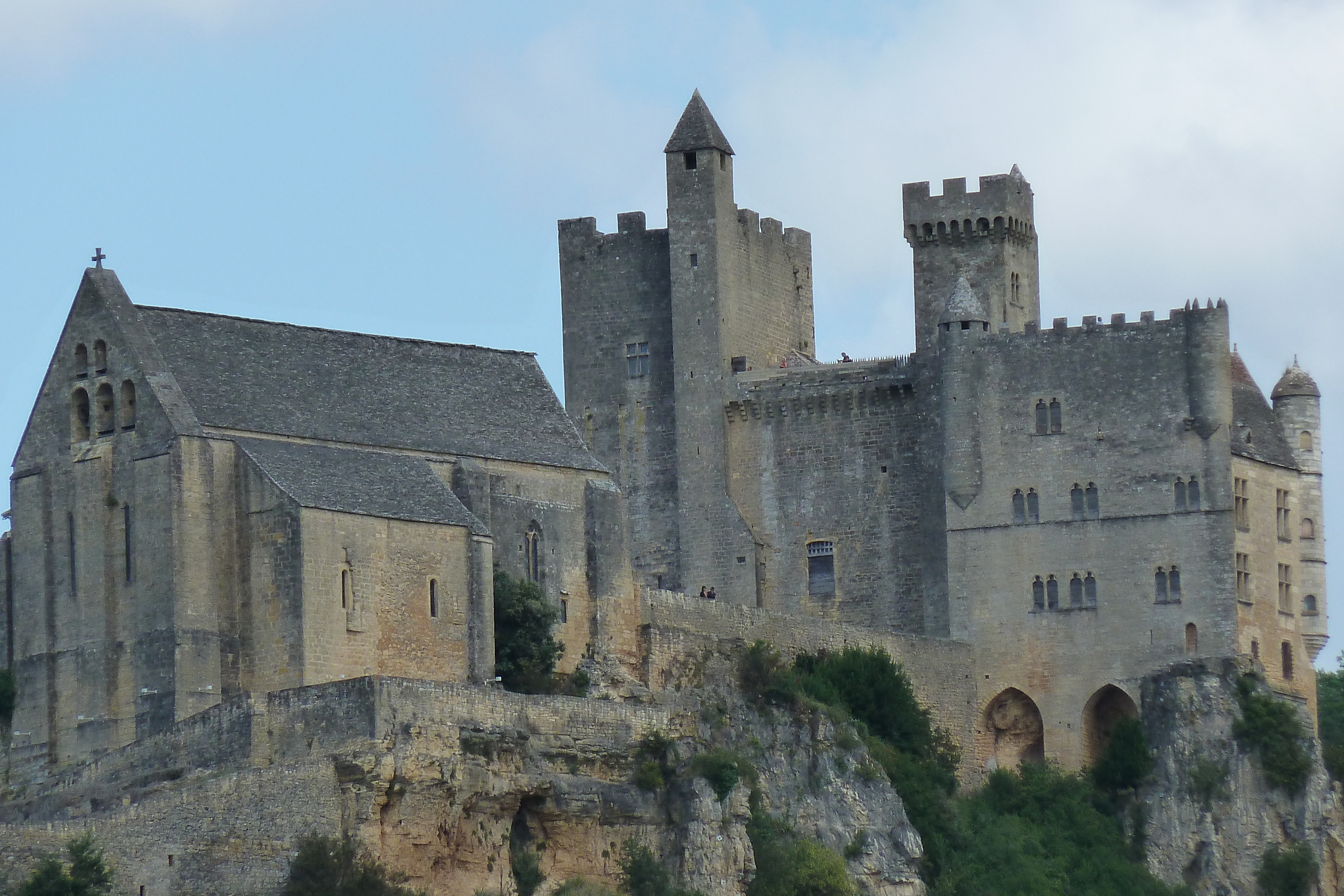 Picture France Beynac Castle 2010-08 7 - History Beynac Castle